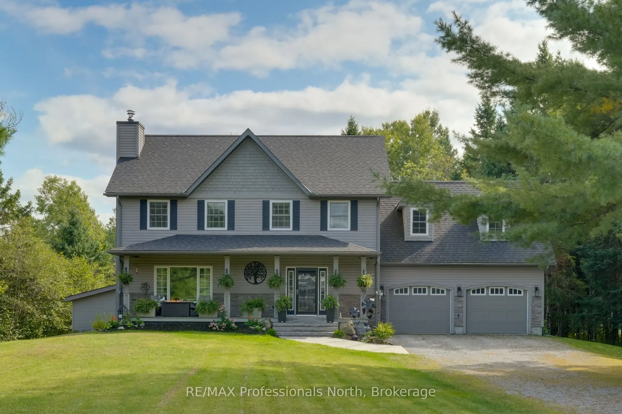 Detached Home For Sale | X12411335