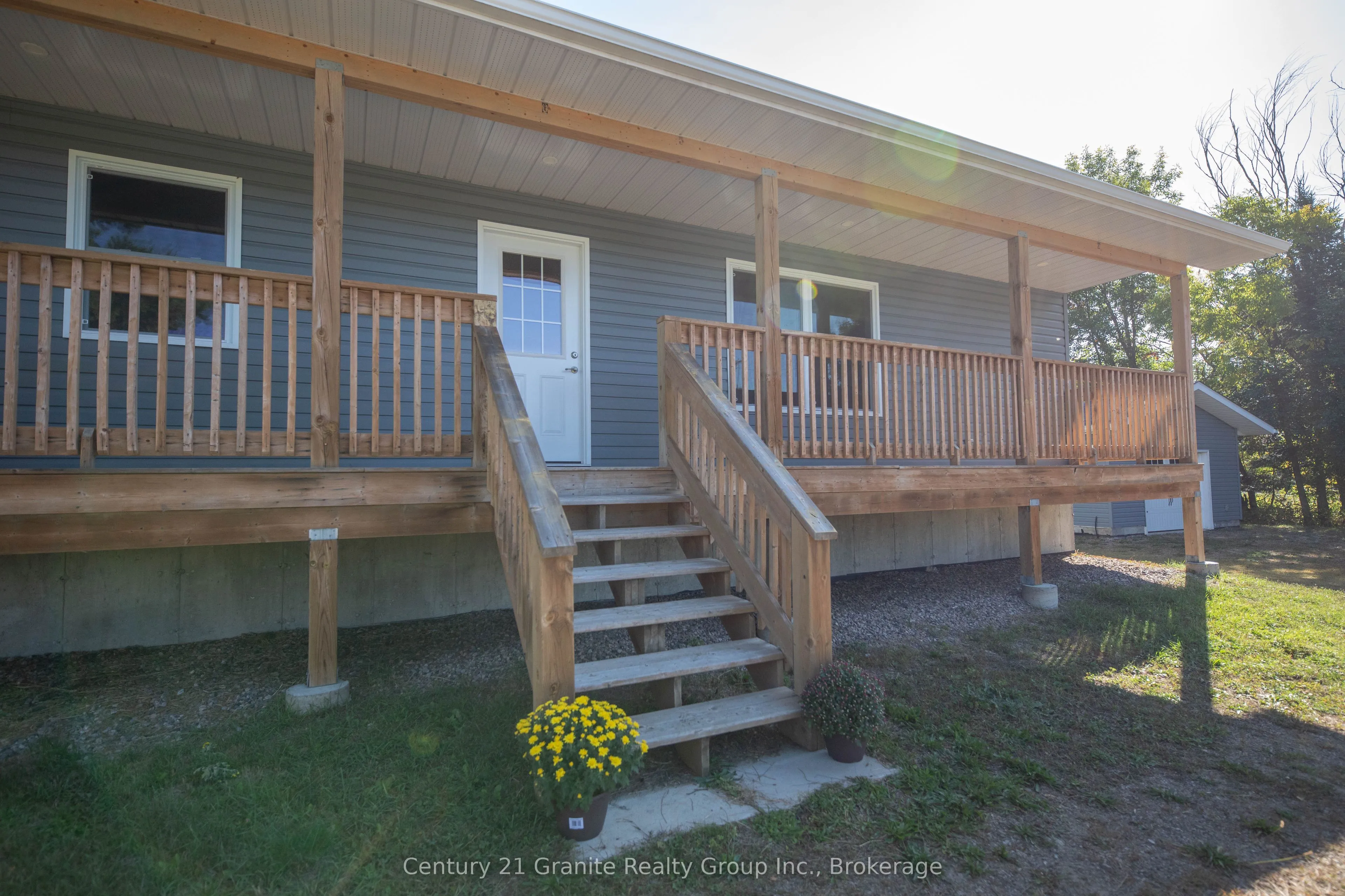 Detached Home For Sale | X12417936