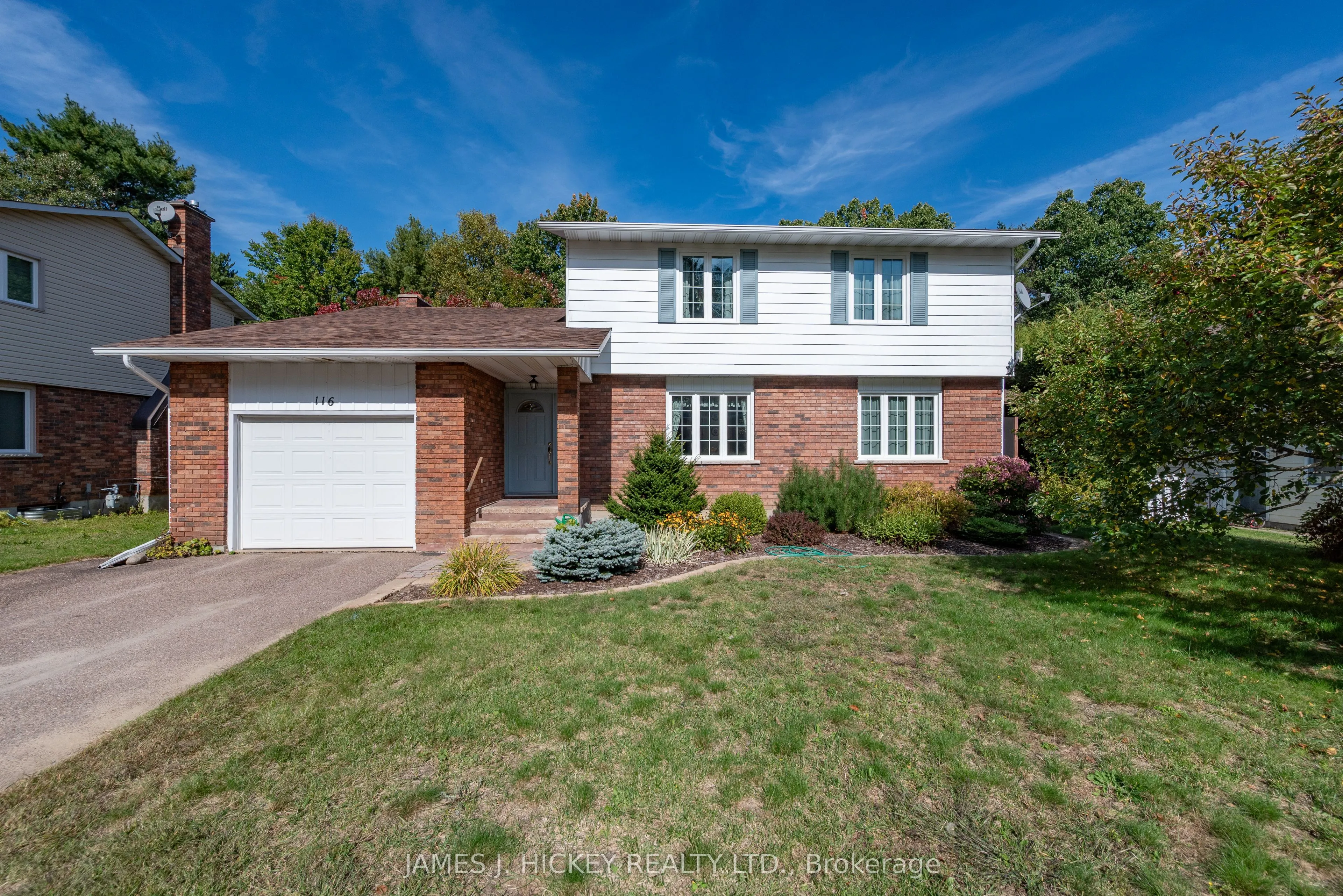 Detached Home For Sale | X12427011