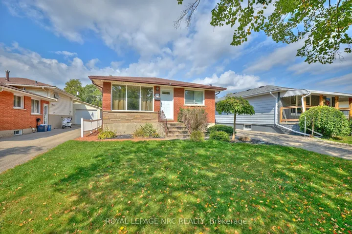320  Morningstar  Street, Welland, ON L3B 5B3