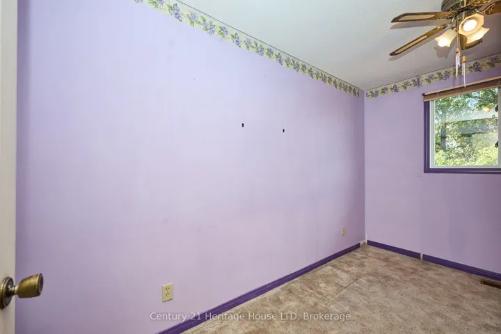 2nd Bedroom from another angle