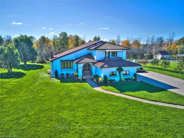 191  Cairns  Crescent, Fort Erie, ON L2A 5M4