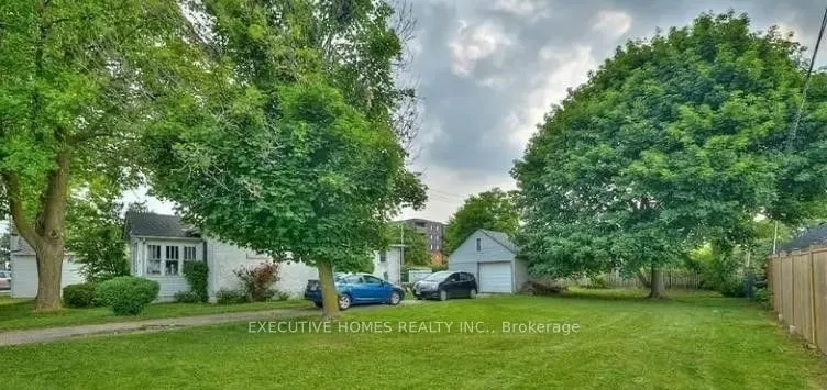 Land For Sale | X12459015