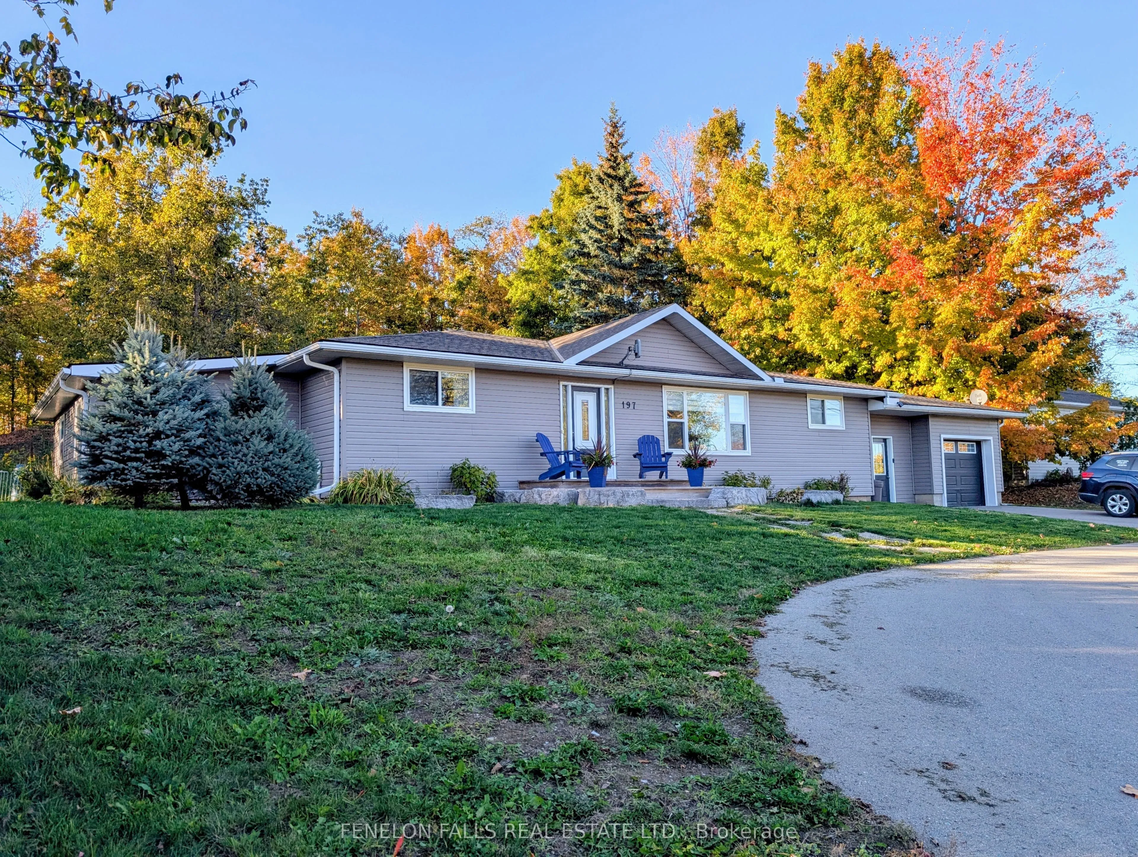 Detached Home For Sale | X12459643