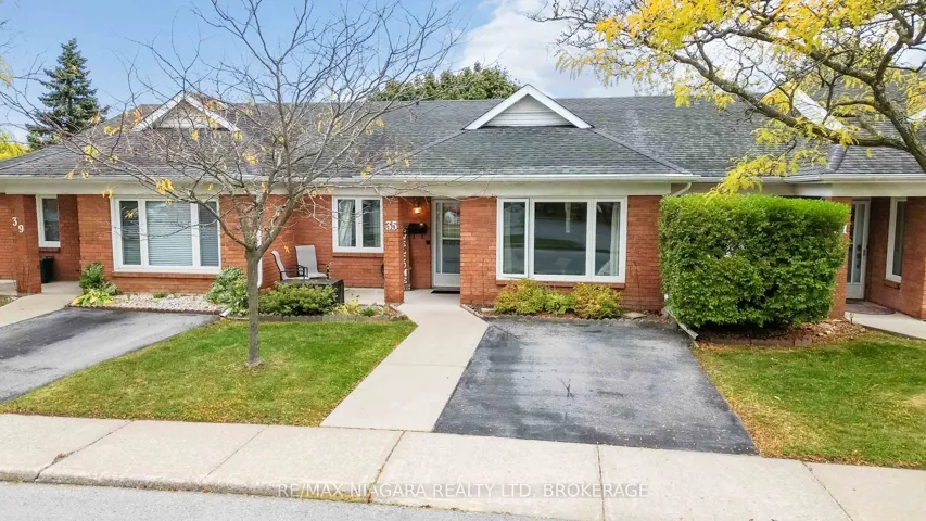 35  NOVA  Crescent, Welland, ON L3C 6P8
