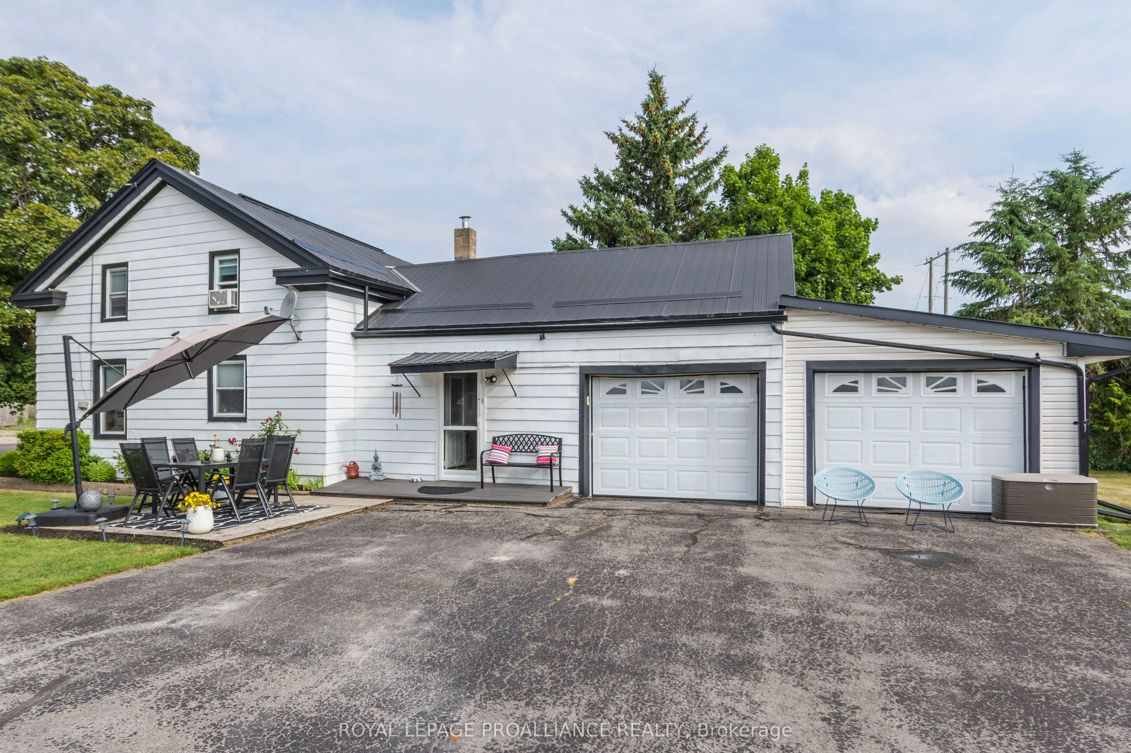 Detached Home For Sale | X12470314