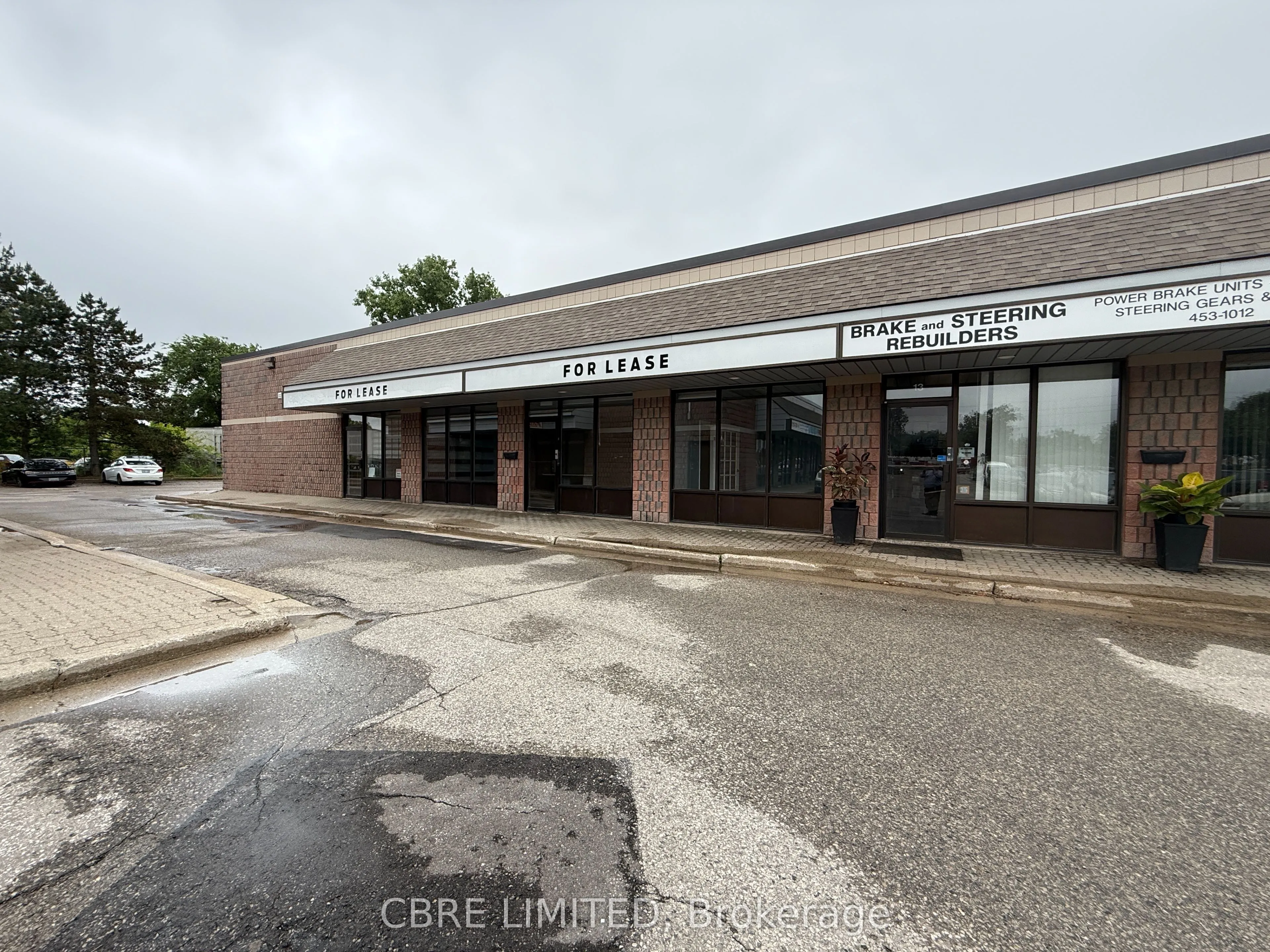 Industrial Property For Lease | X12484120