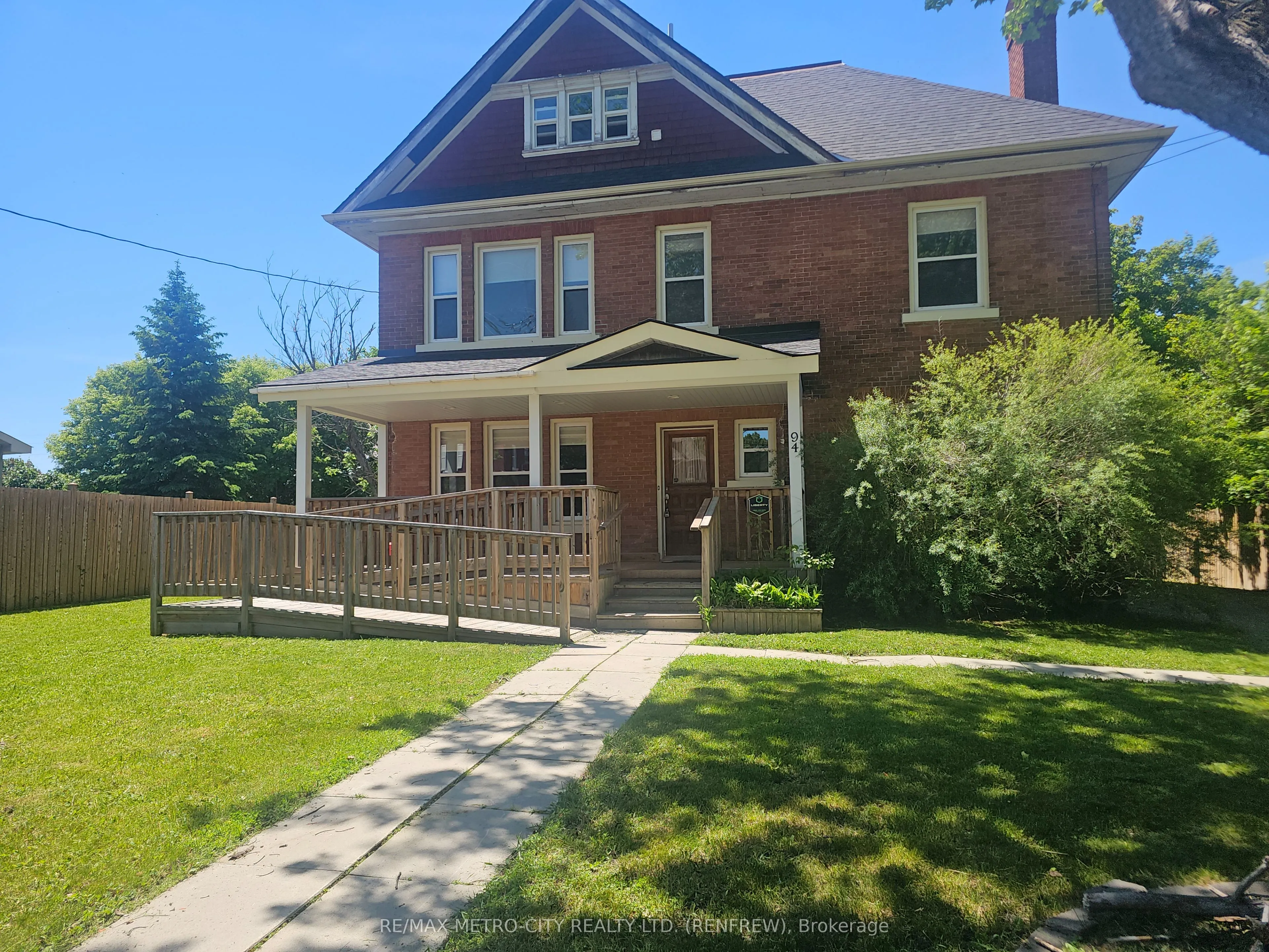 Detached Home For Sale | X12487179