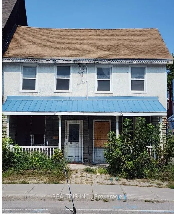 Triplex For Sale | X12492558