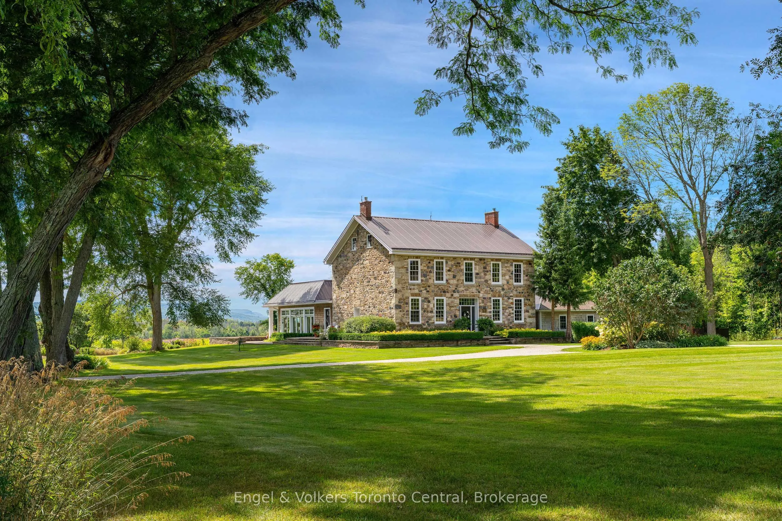Detached Home For Sale | X12493710