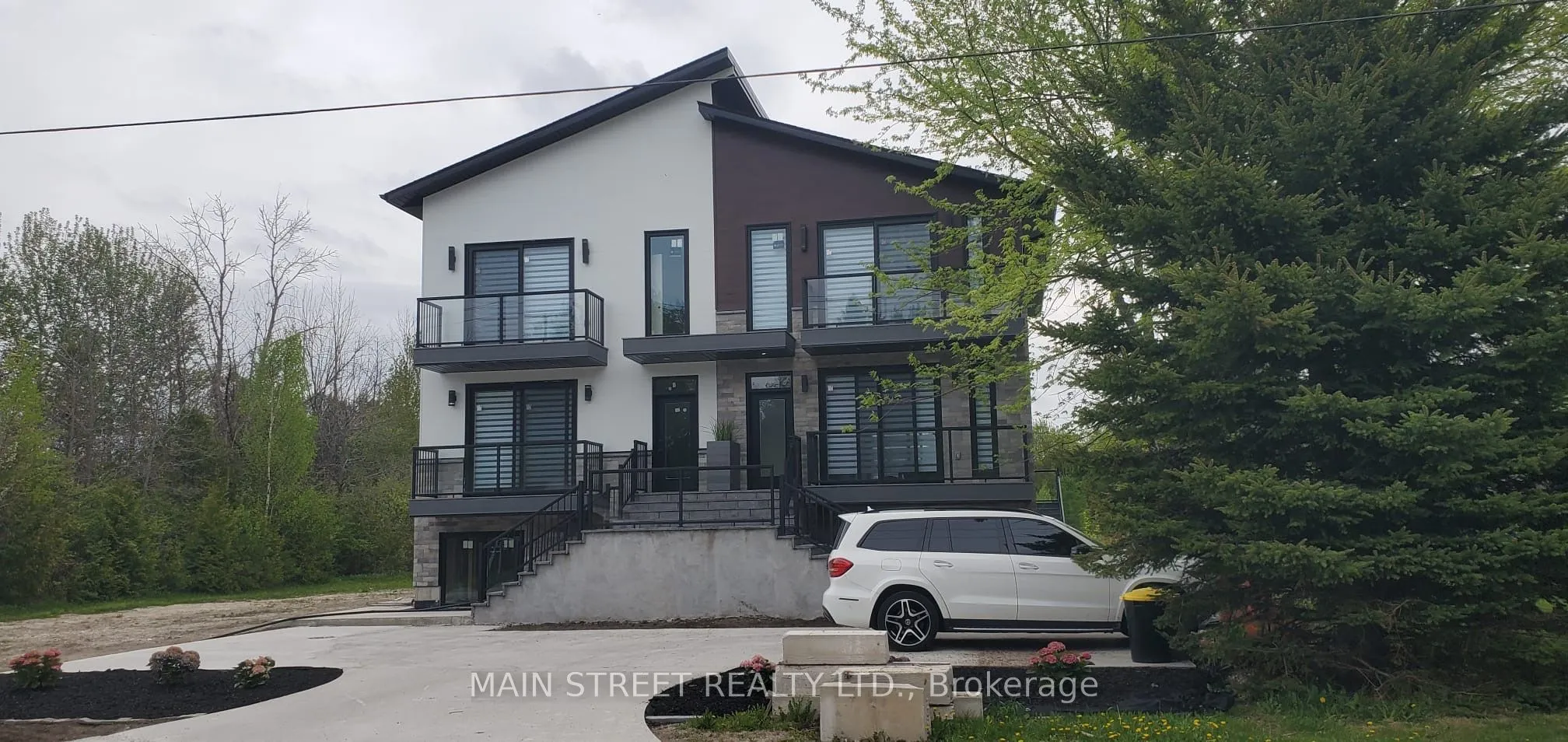 Detached Home For Sale | X12501266