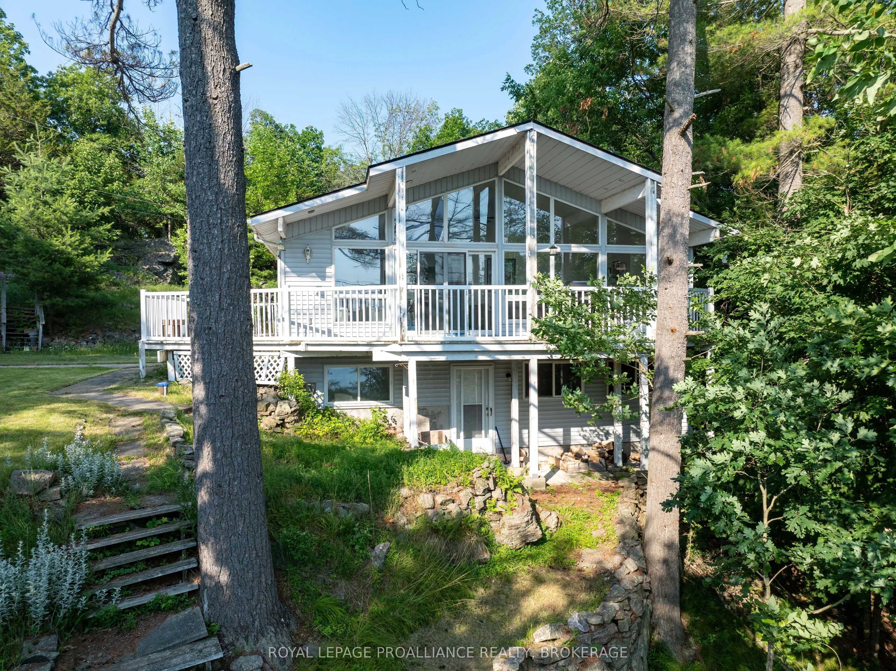 Detached Home For Sale | X12502702