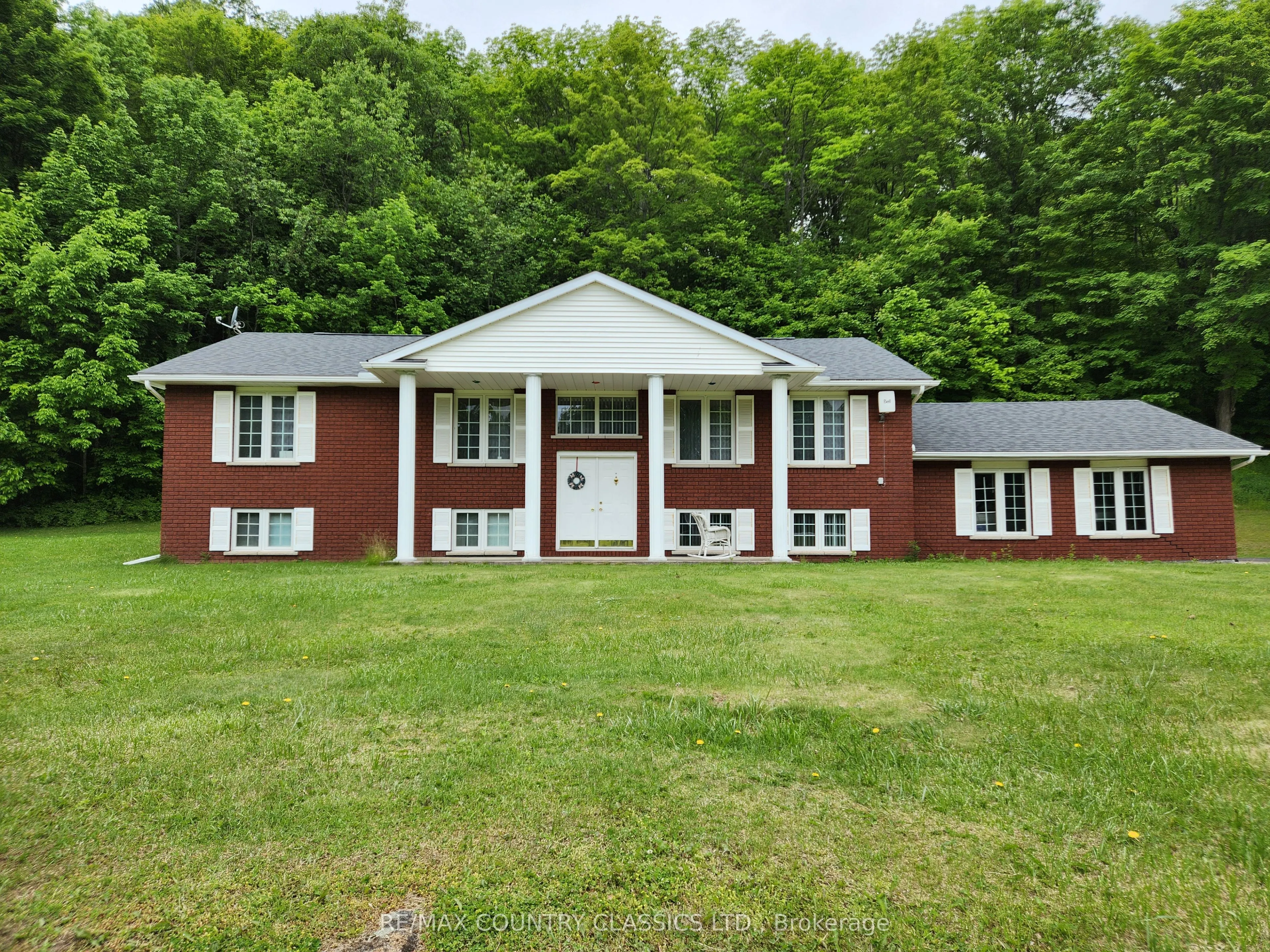 Detached Home For Sale | X12538374