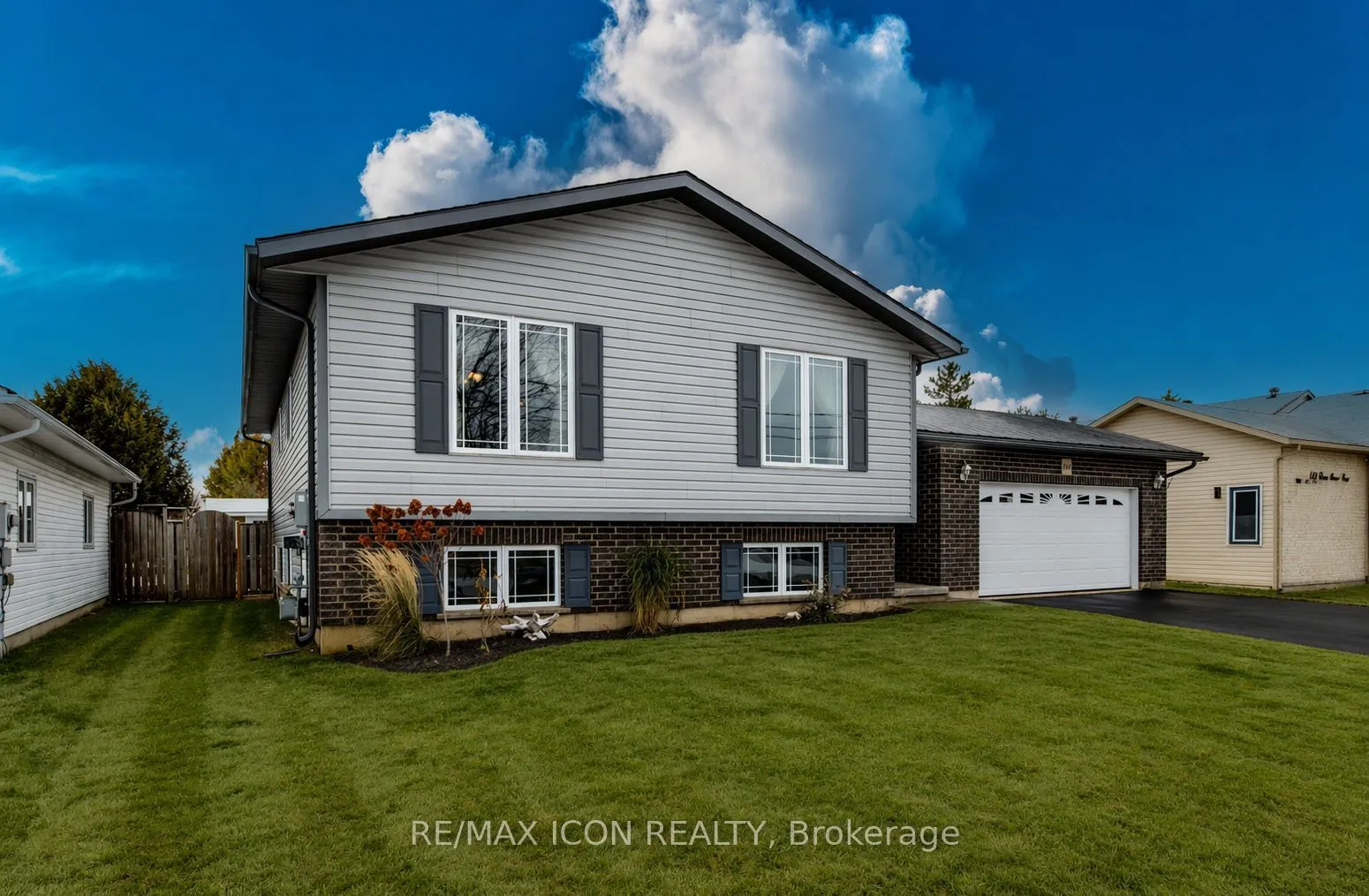 Detached Home For Sale | X12558426