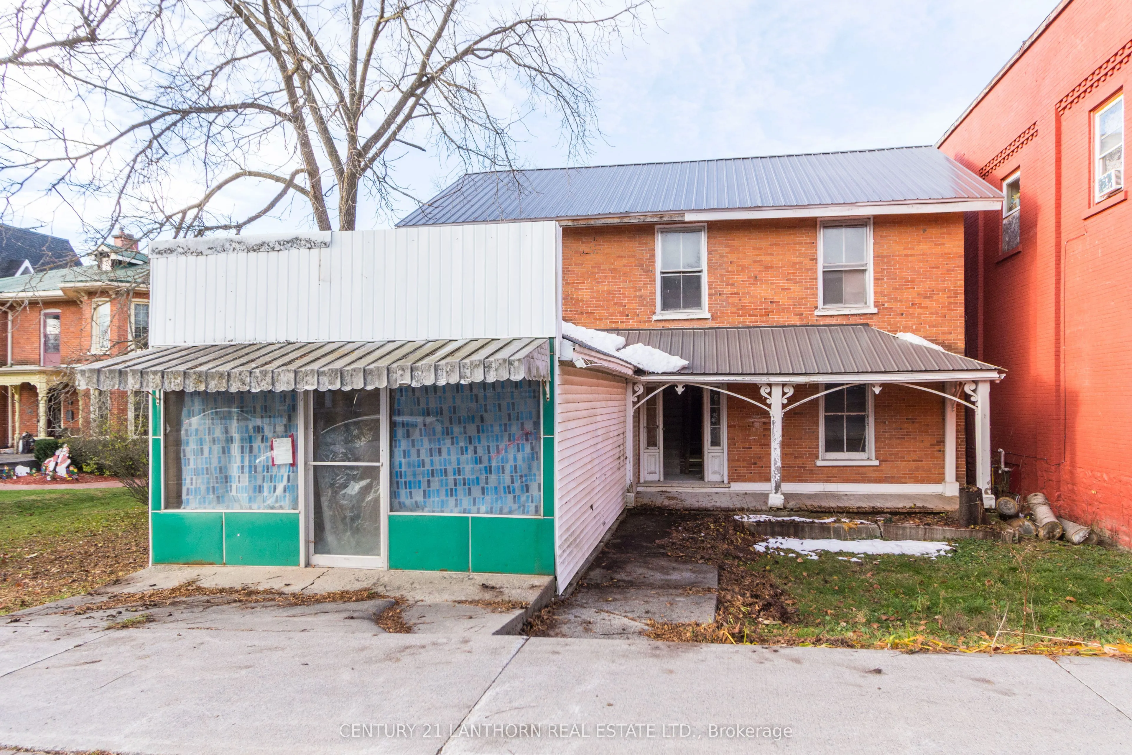 Triplex For Sale | X12558836