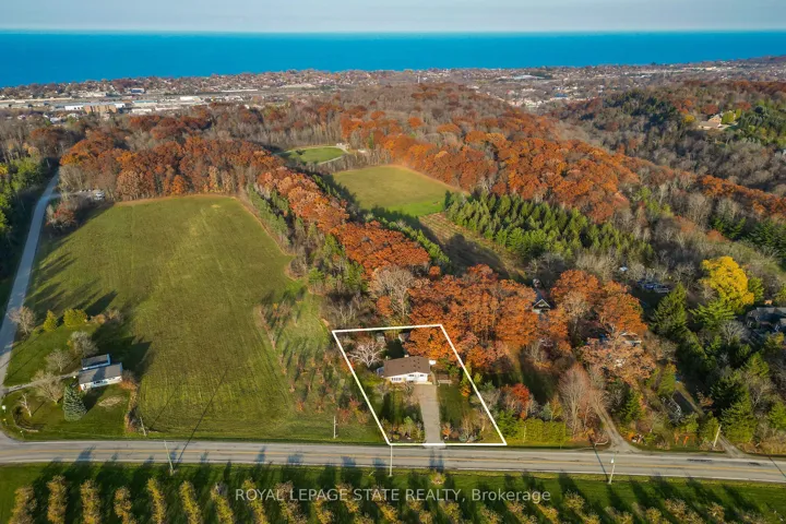 152  Ridge W Road, Grimsby, ON L3M 4E7