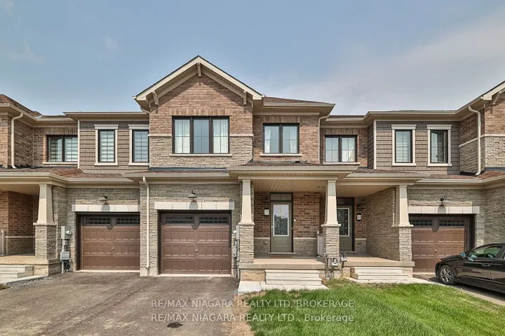 77  KEELSON  Street, Welland, ON L3B 0M4