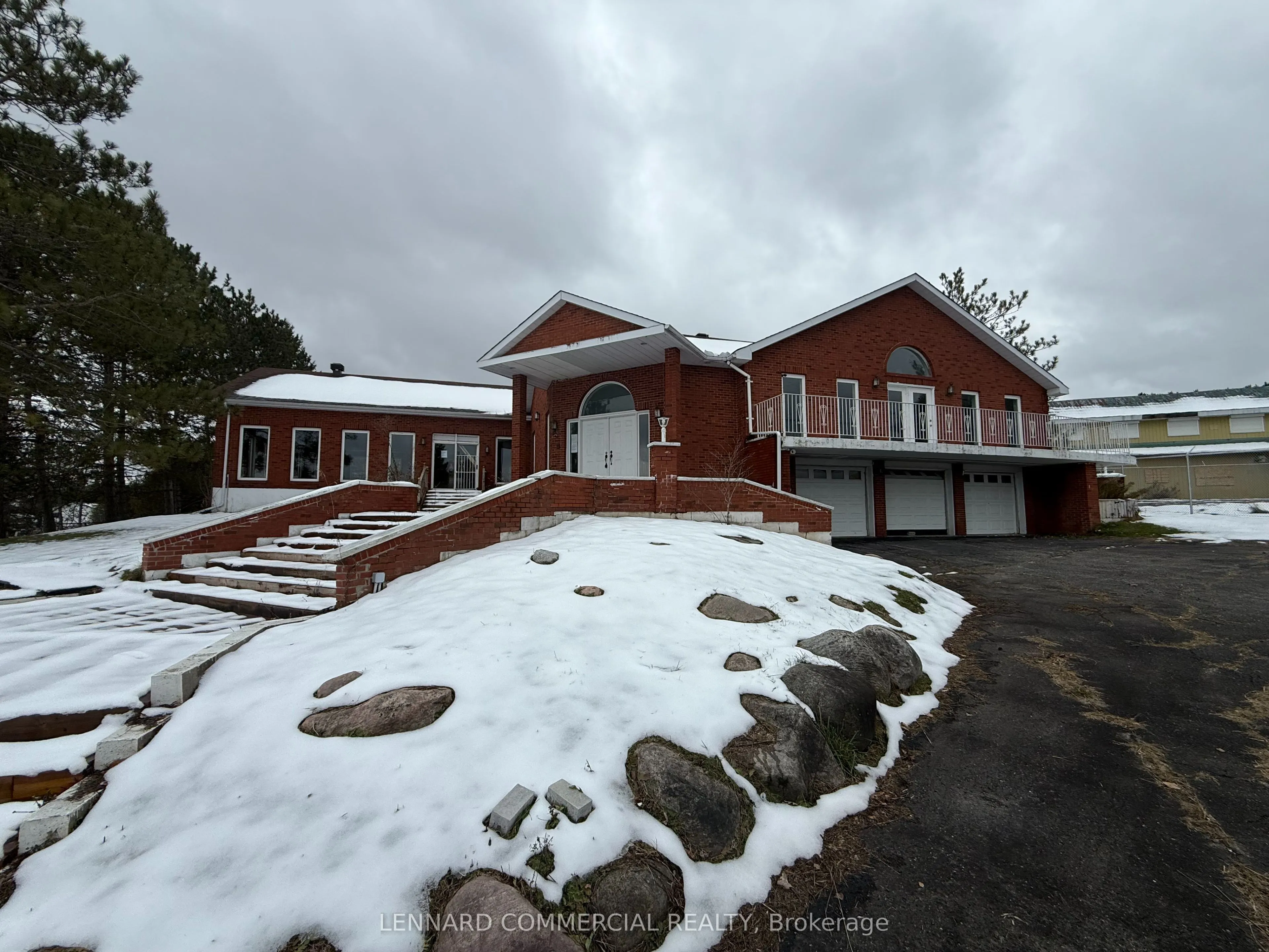 Detached Home For Sale | X12583152