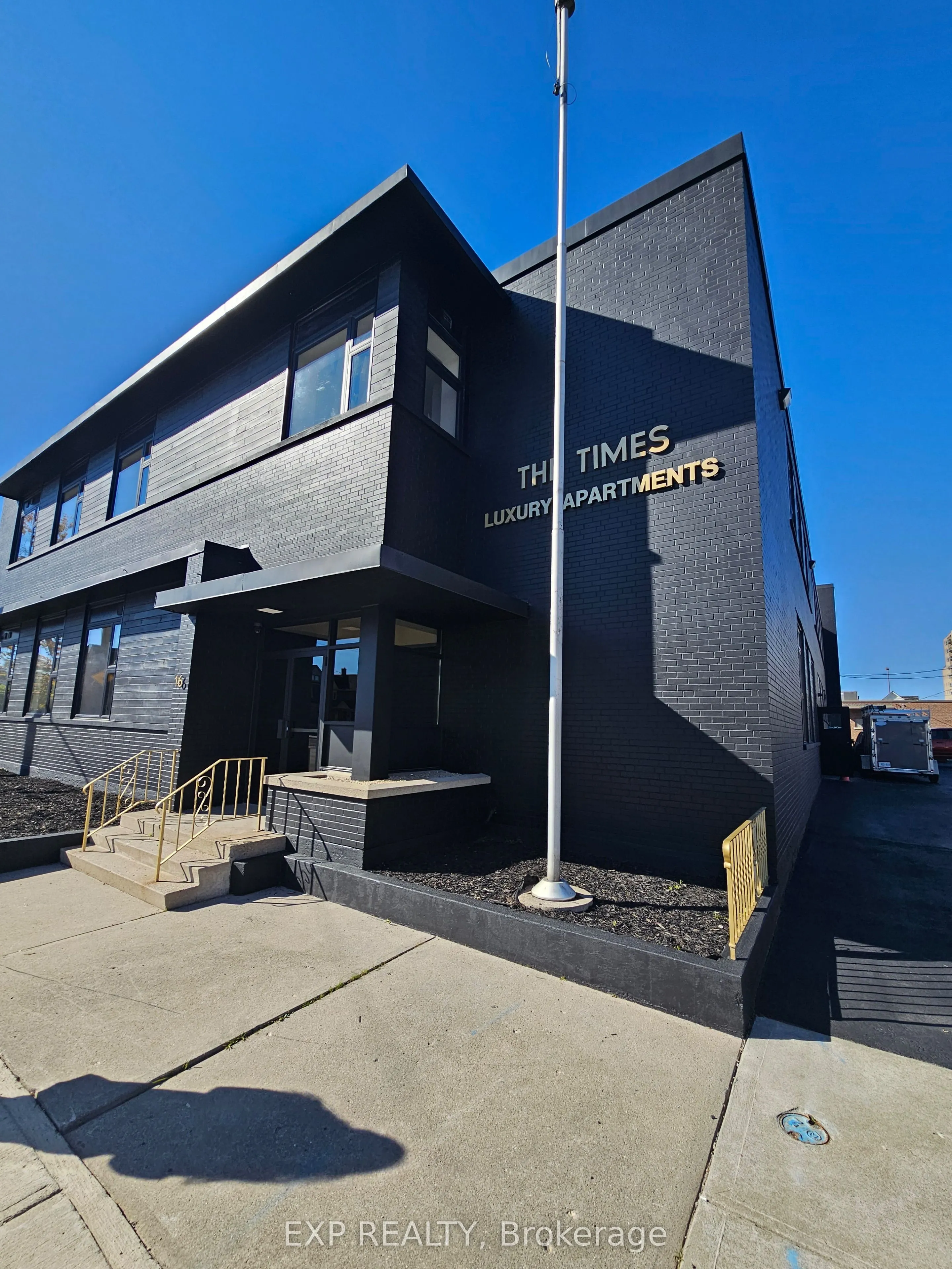Multiplex For Lease | X12585044