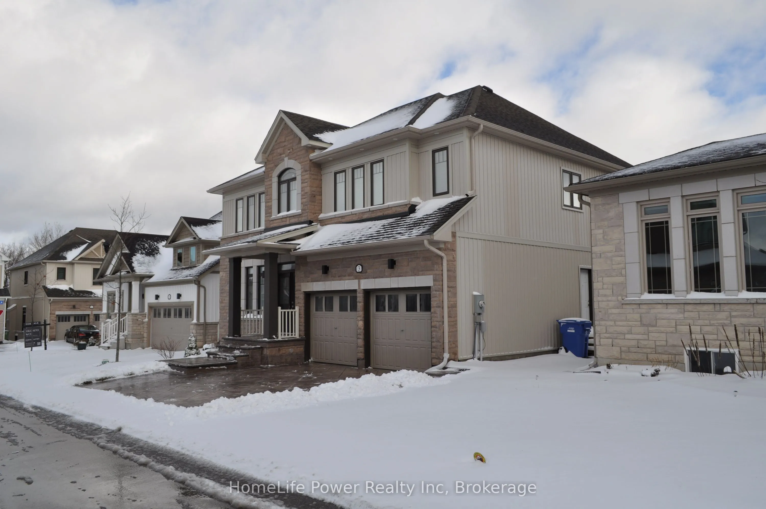 Property For Sale | X12590628