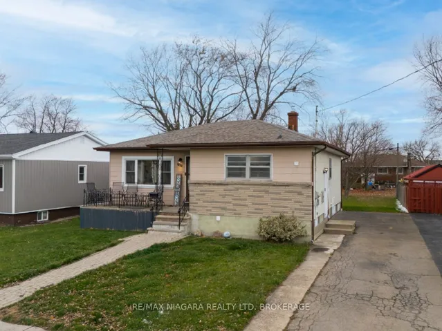 205  Borden  Avenue, Port Colborne, ON L3K 3Z9