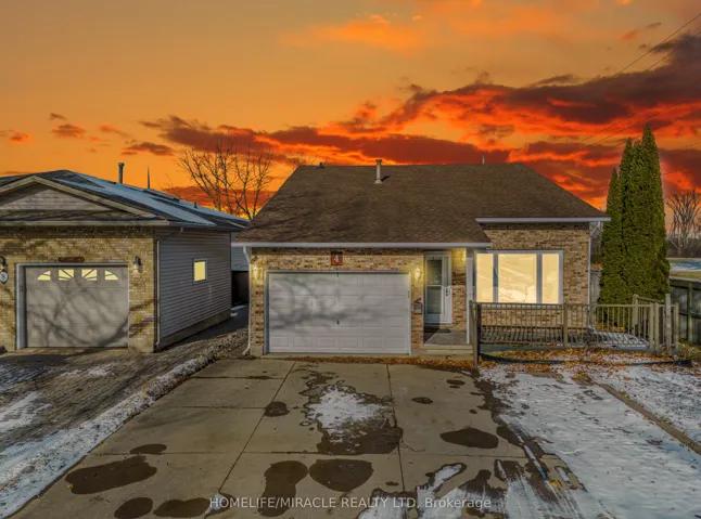 4  Eastwood  Drive, Welland, ON L3C 6W3