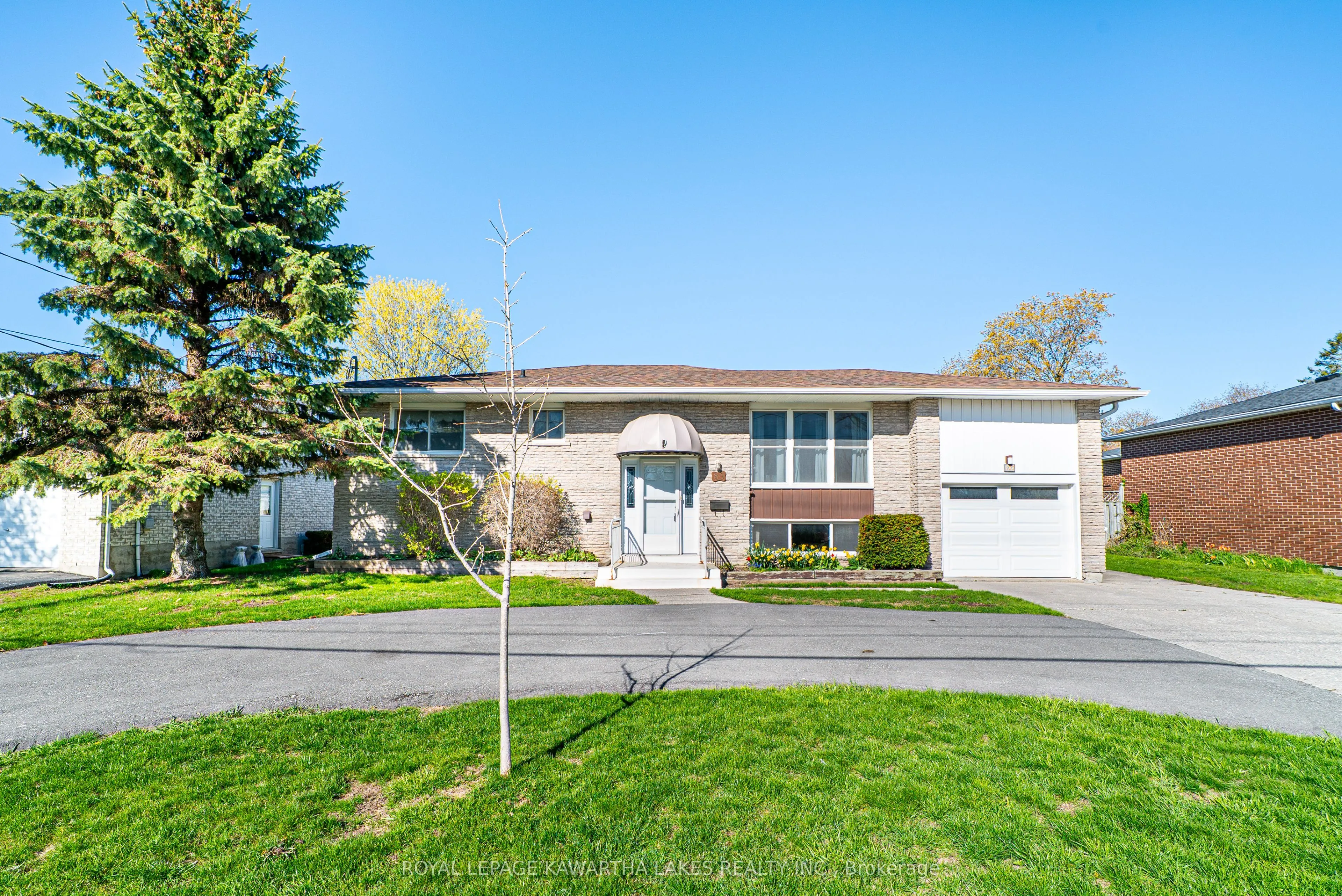 Detached Home For Sale | X12615912