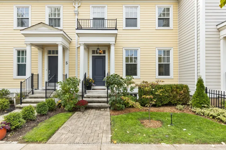 3  BLACKBIRD  Street, Niagara-on-the-lake, ON L0S 1J0