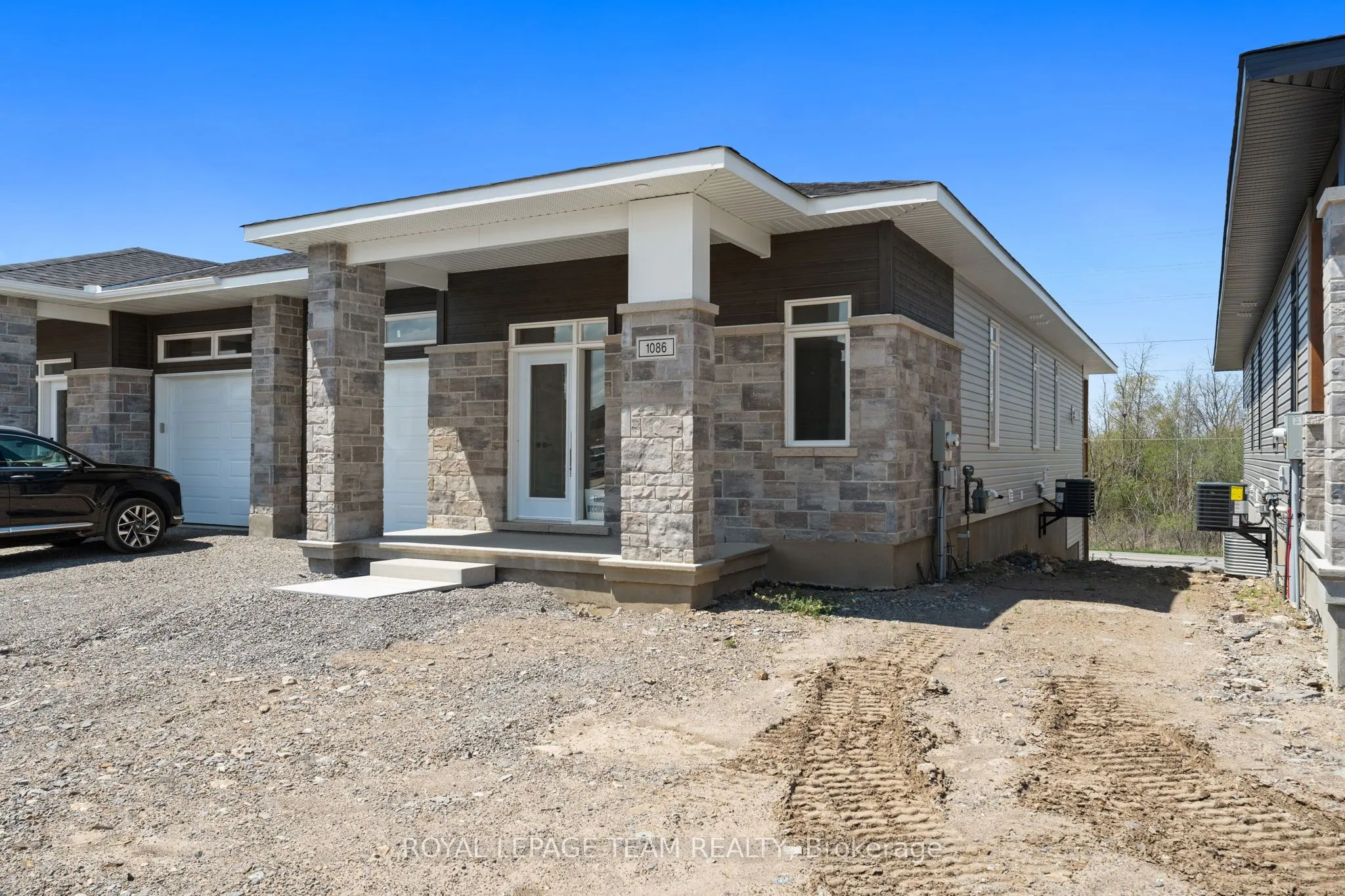 Semi-Detached Home For Sale | X12643532