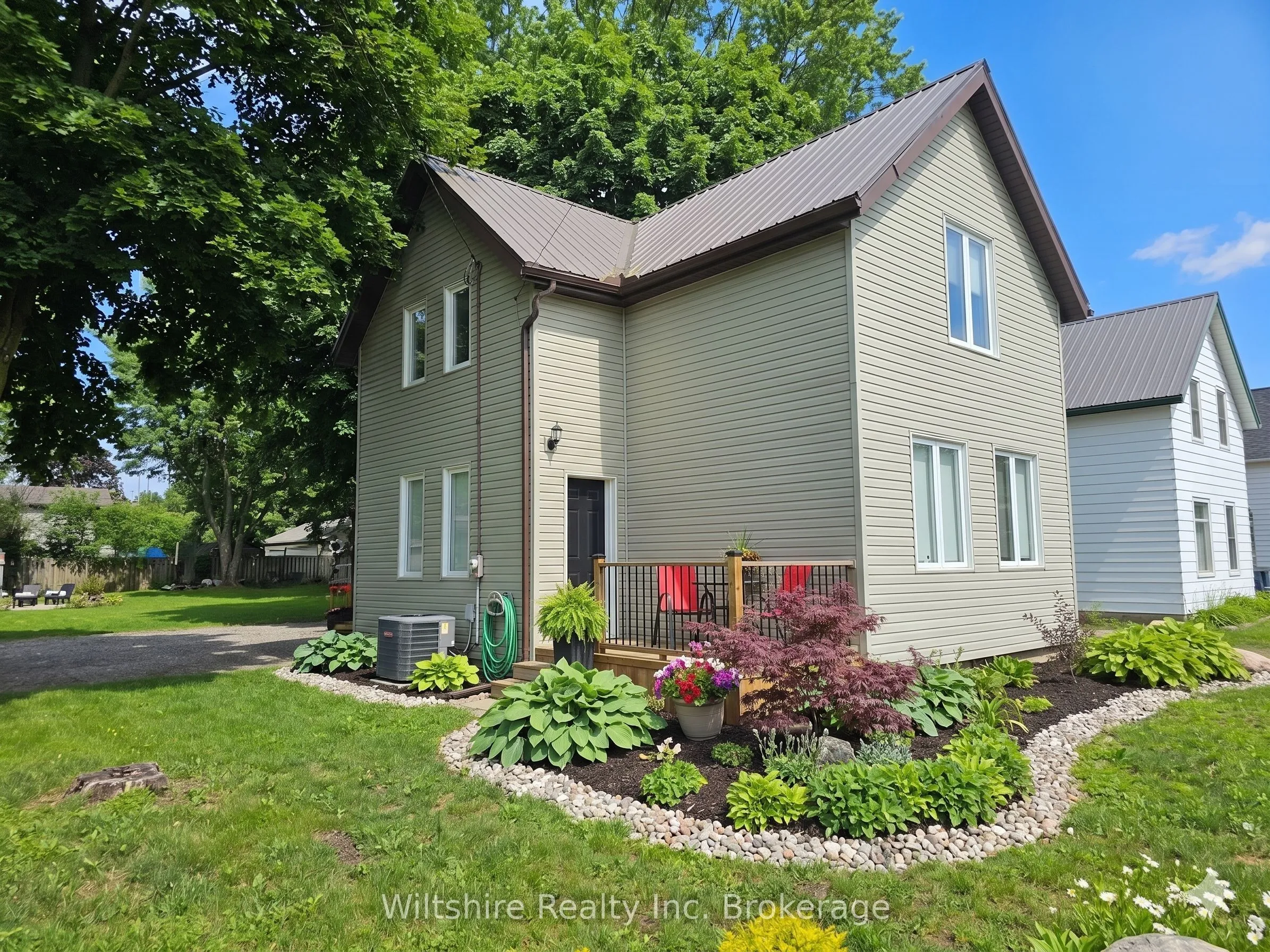 Detached Home For Sale | X12649490