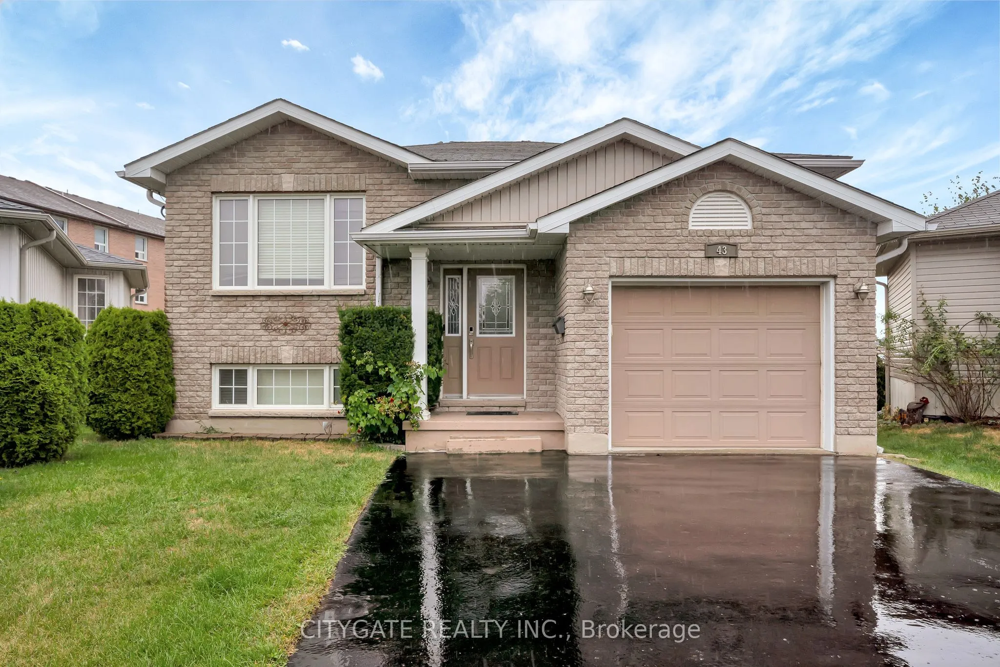 Detached Home For Sale | X12658990