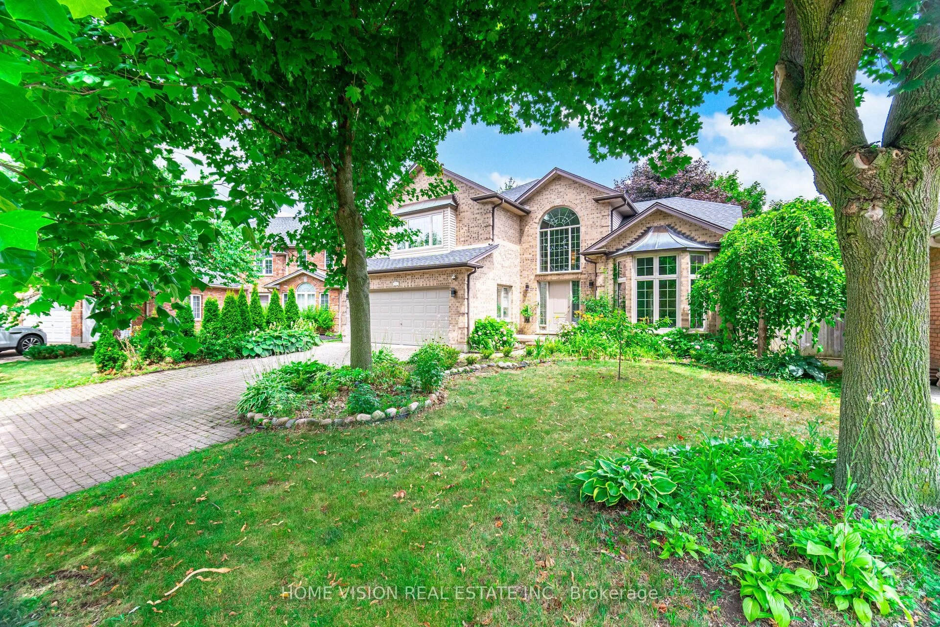 Detached Home For Sale | X12659124