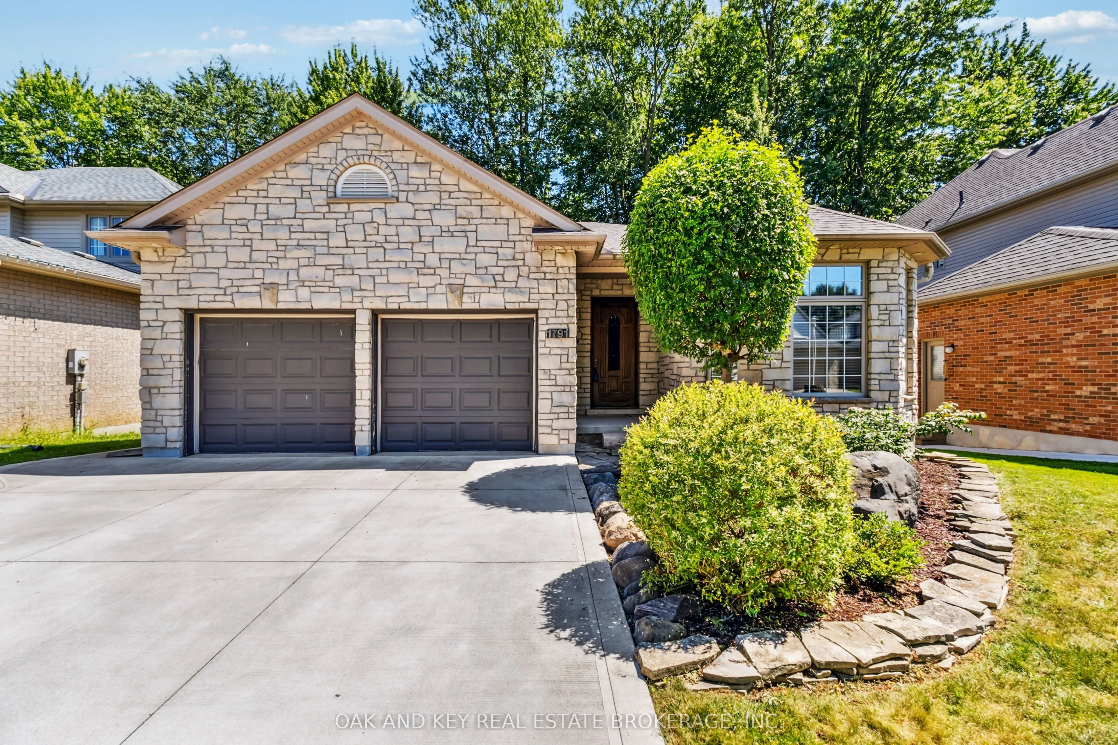 Detached Home For Sale | X12660950