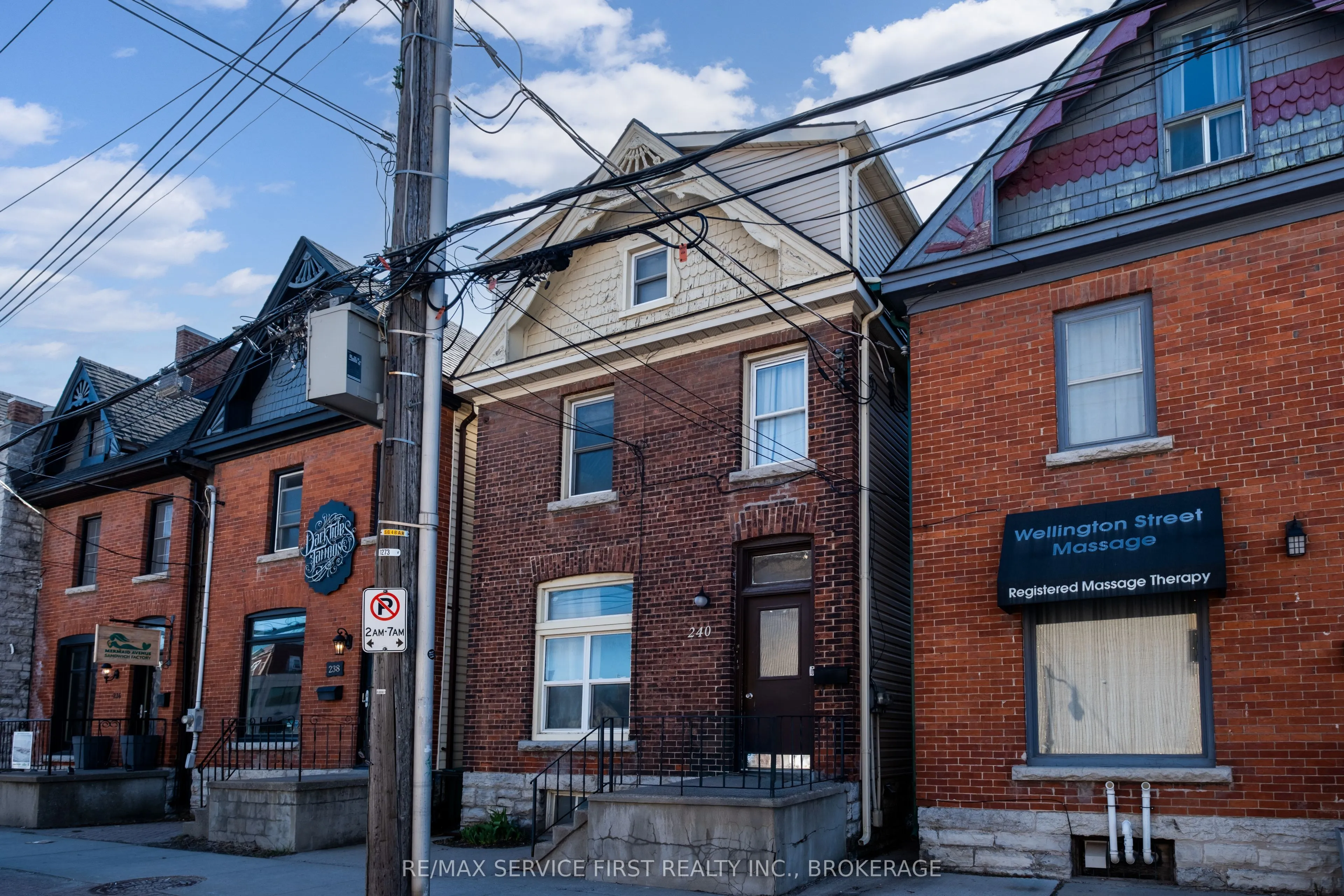 Duplex For Sale | X12675246