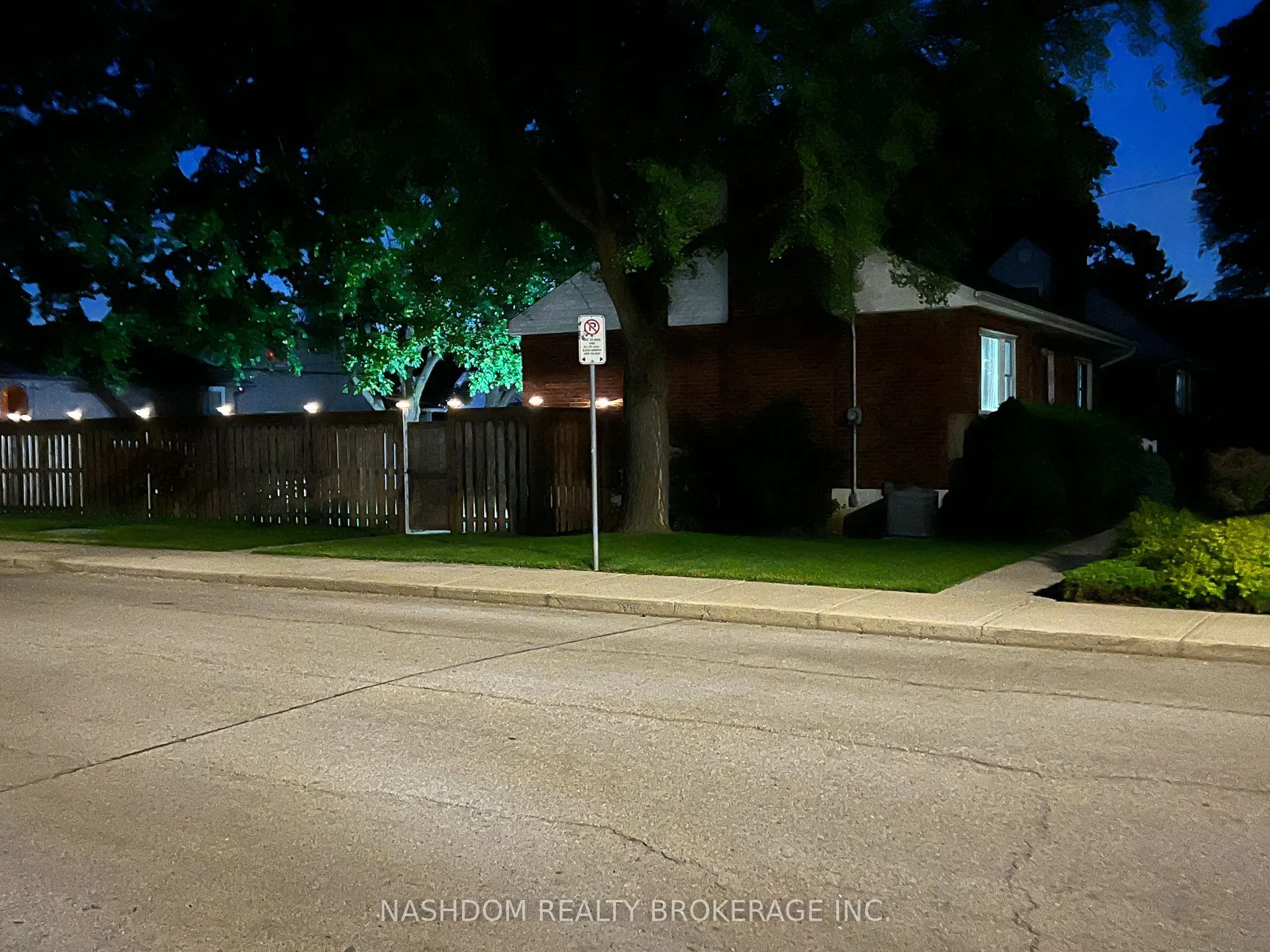 Detached Home For Sale | X12678954