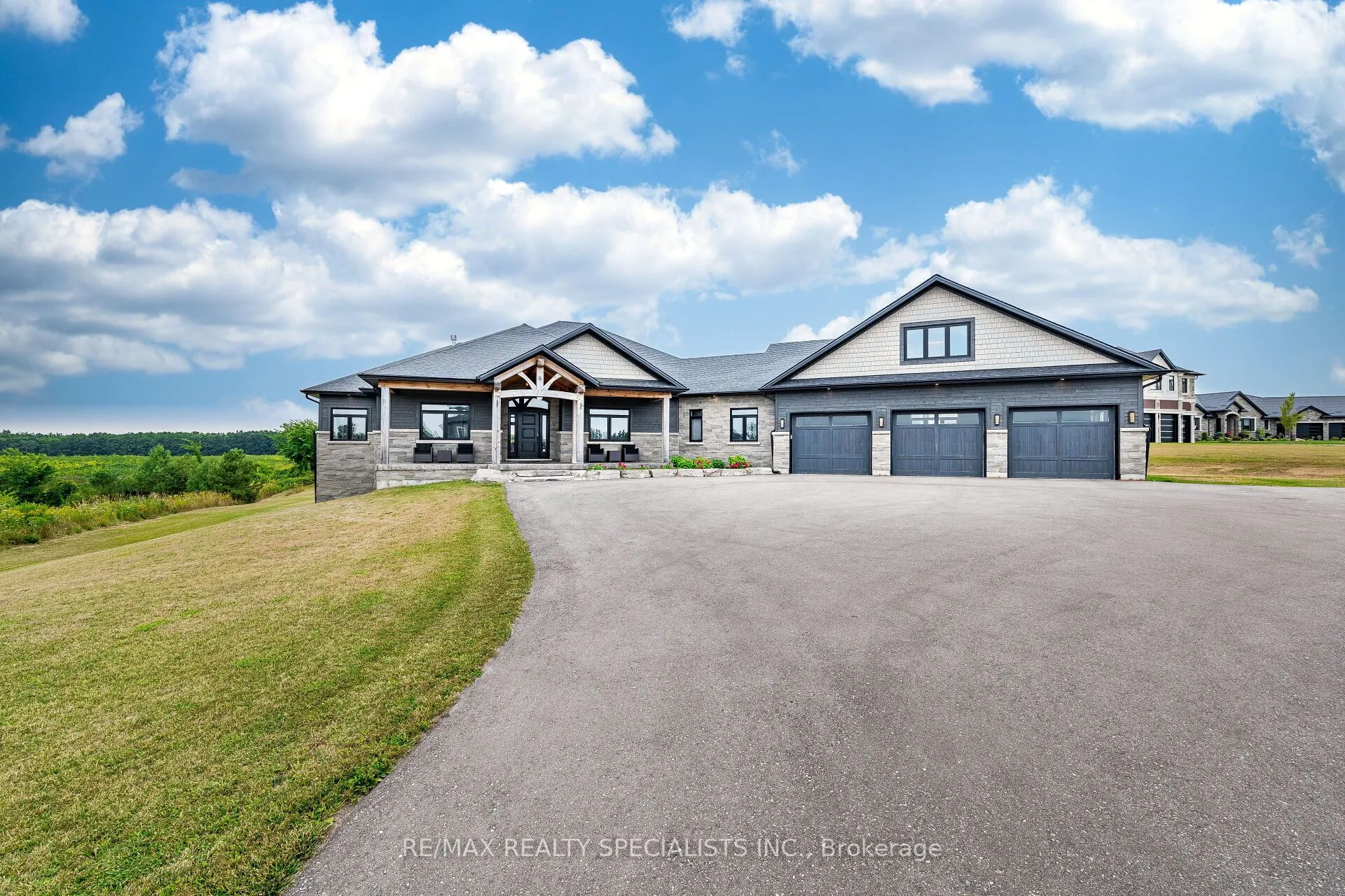 Detached Home For Sale | X12697958