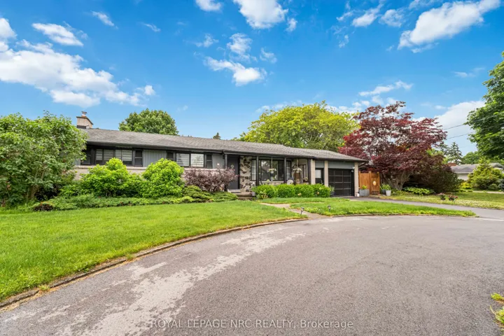 9  Cartier  Drive, St. Catharines, ON L2M 2E5