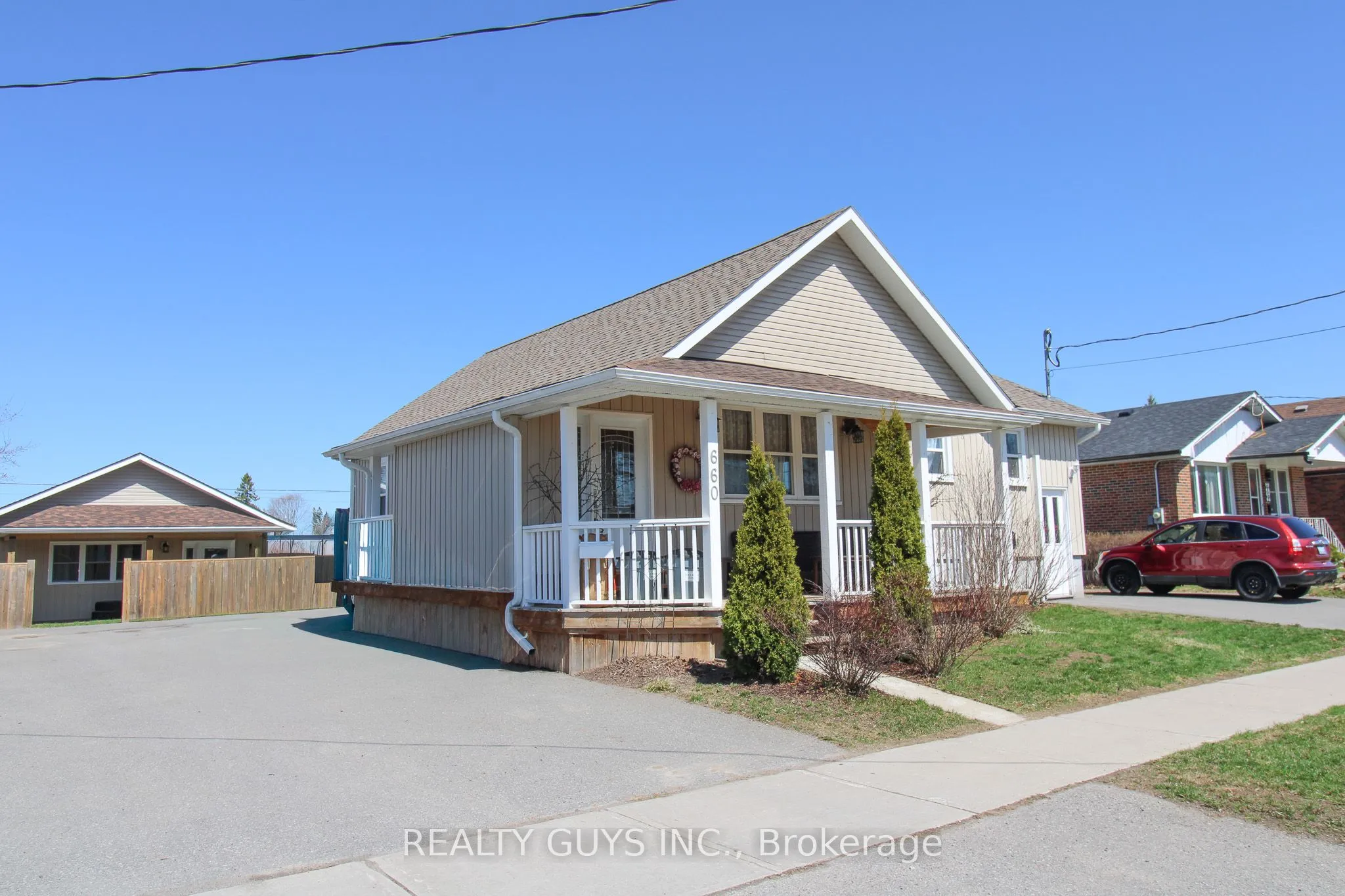 Link Property For Sale | X12713566