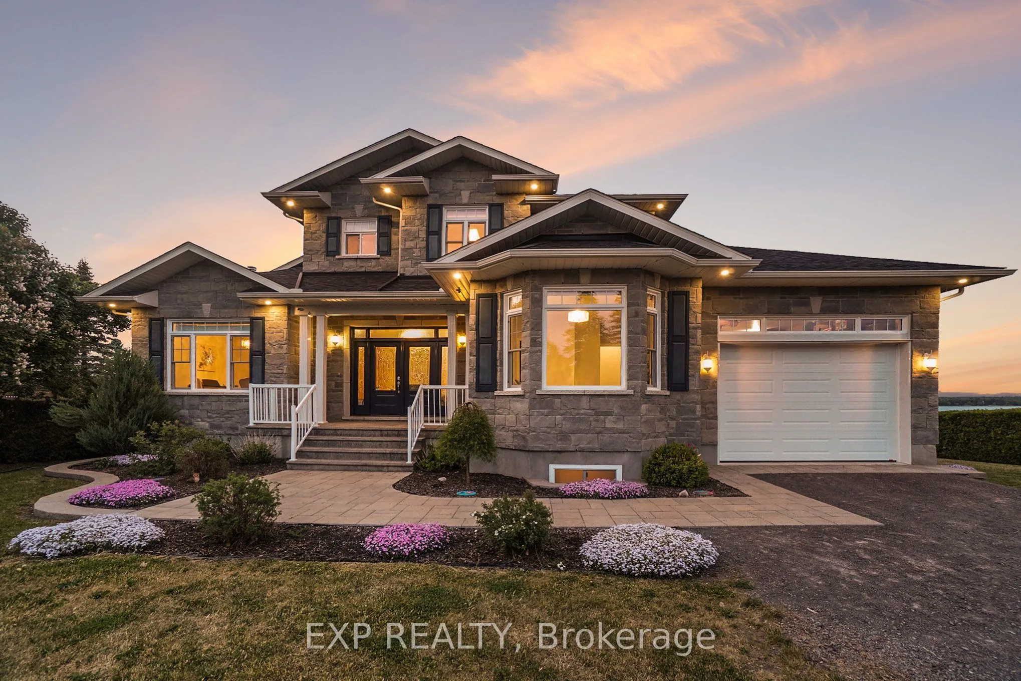 Detached Home For Sale | X12730908