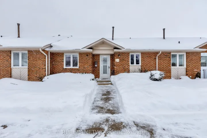 122  Bunting  Road, St. Catharines, ON L2P 3X7