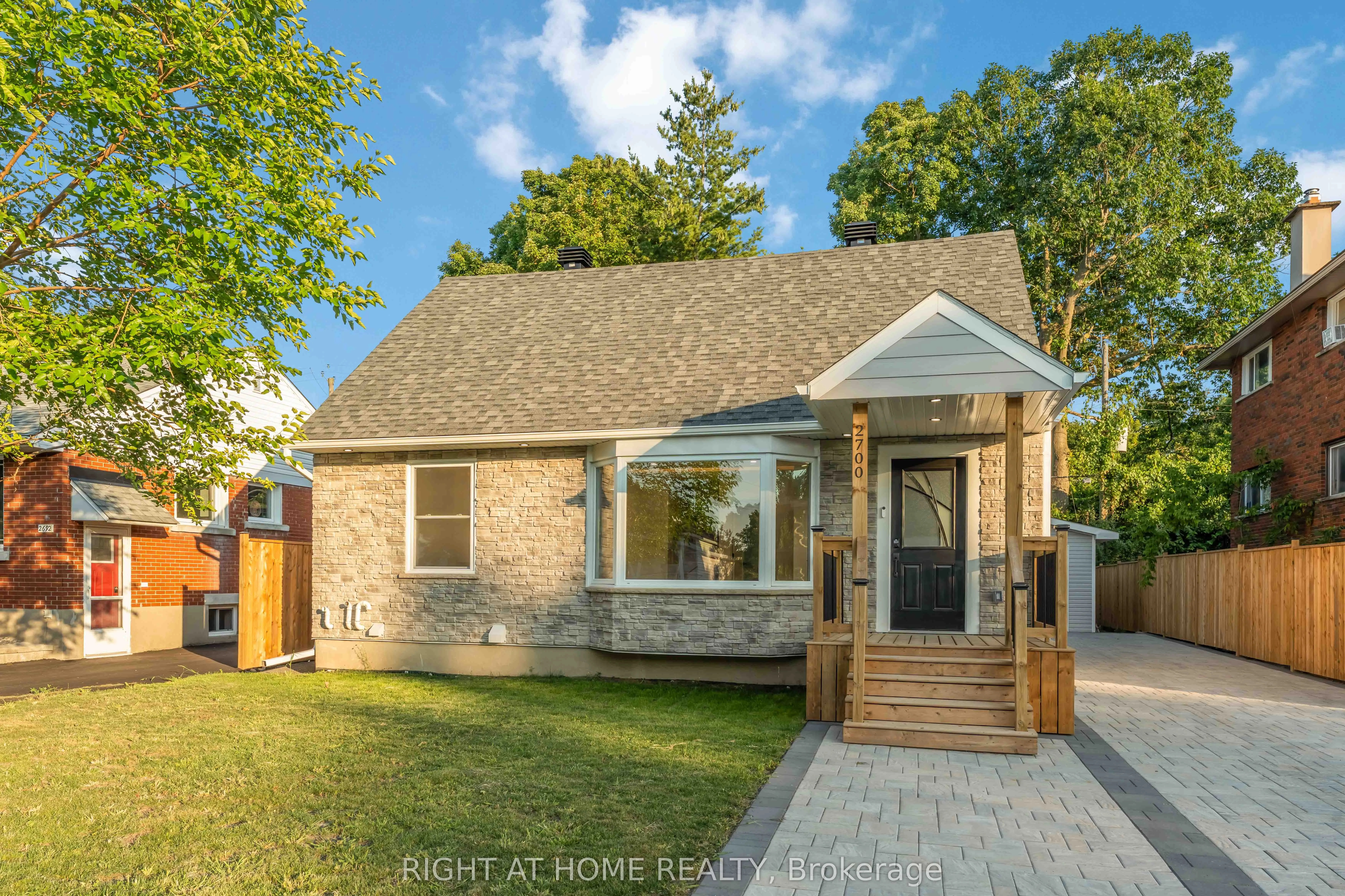 Detached Home For Sale | X12745712