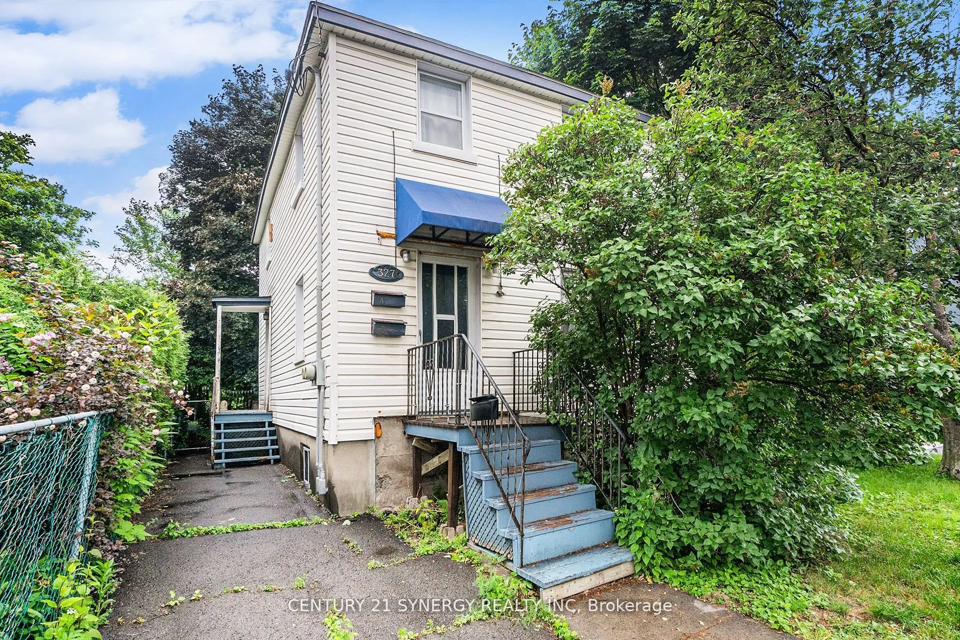 Duplex For Sale | X12746712