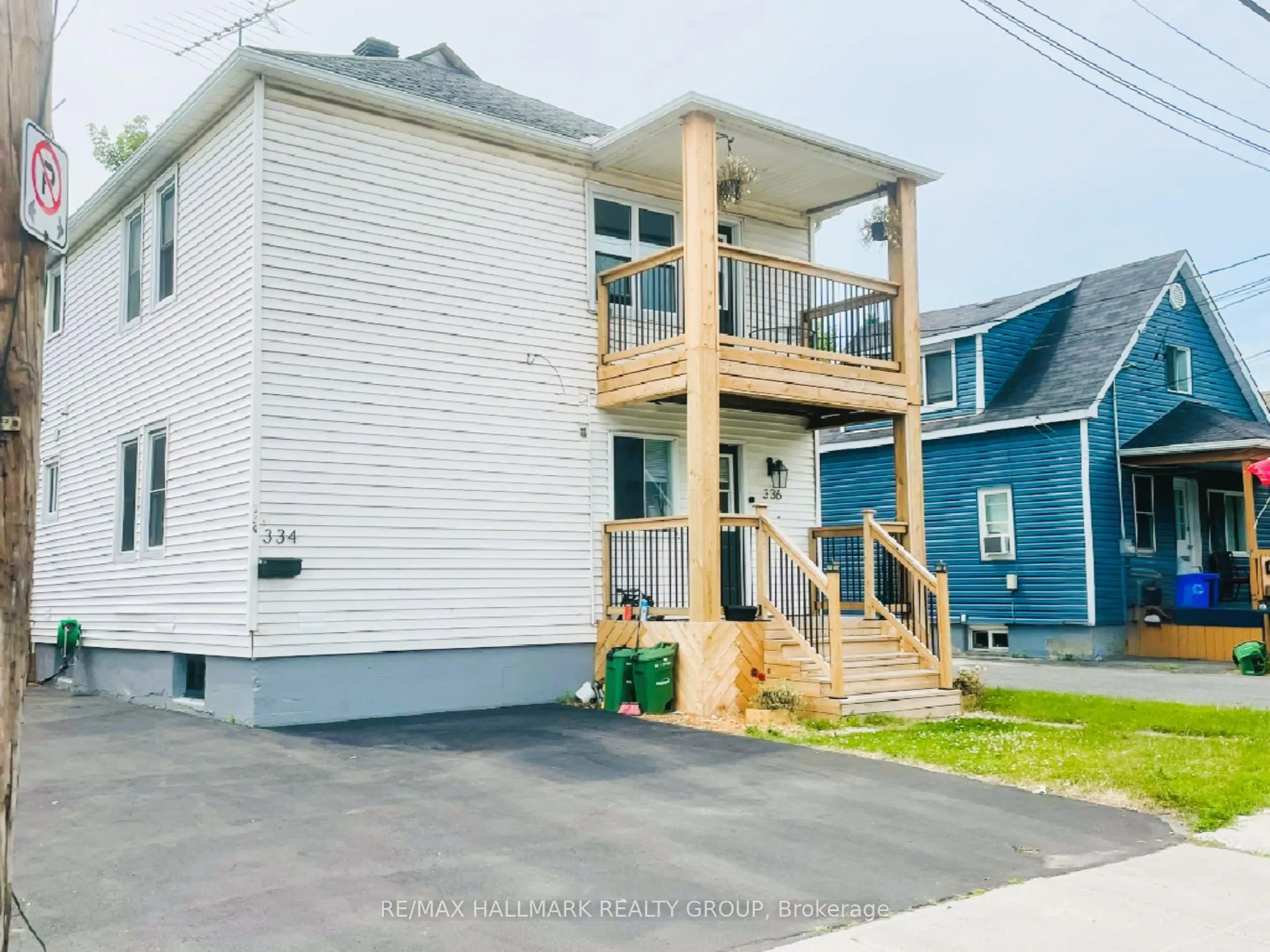 Duplex For Sale | X12746912