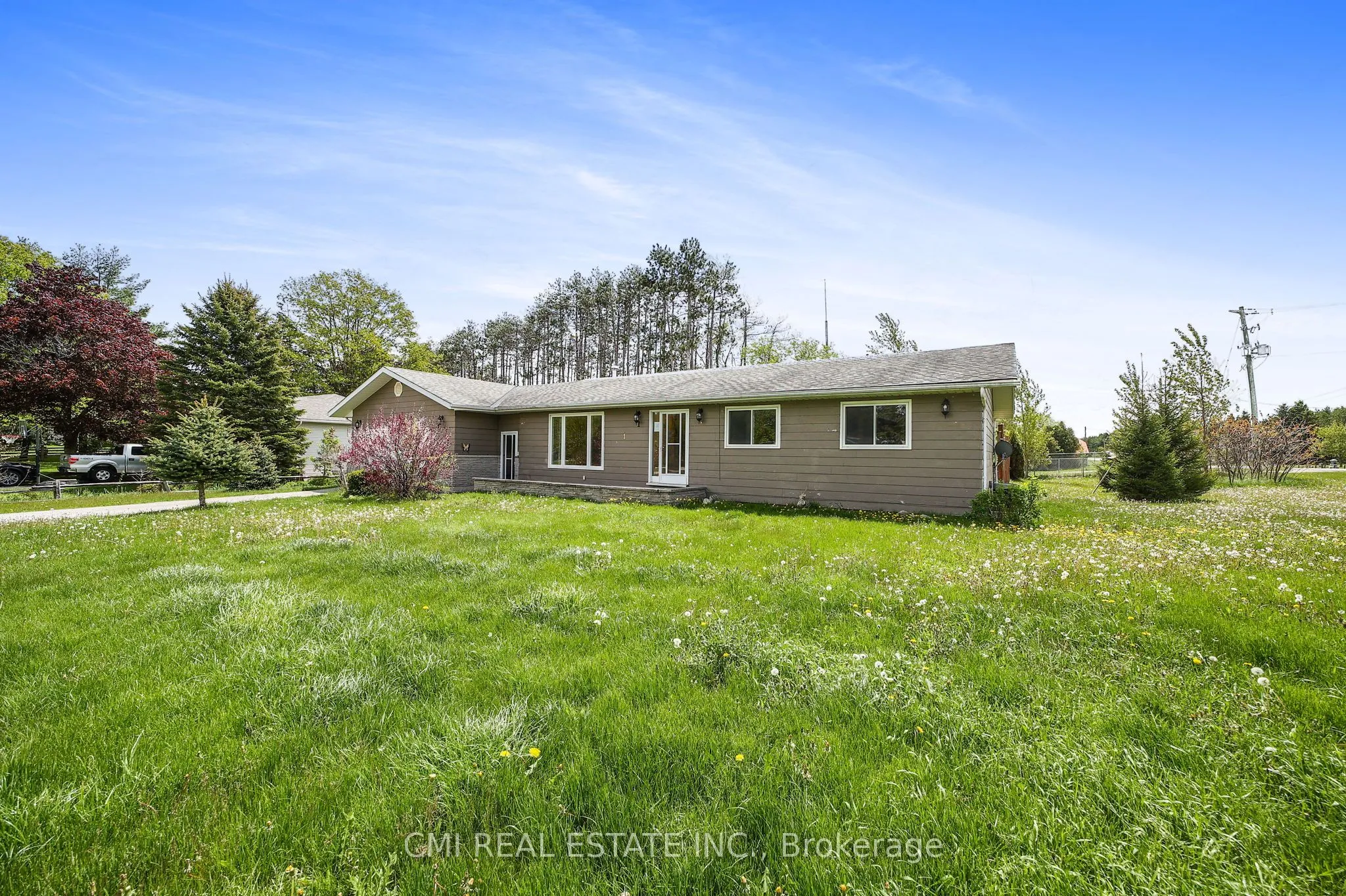 Detached Home For Sale | X12763018