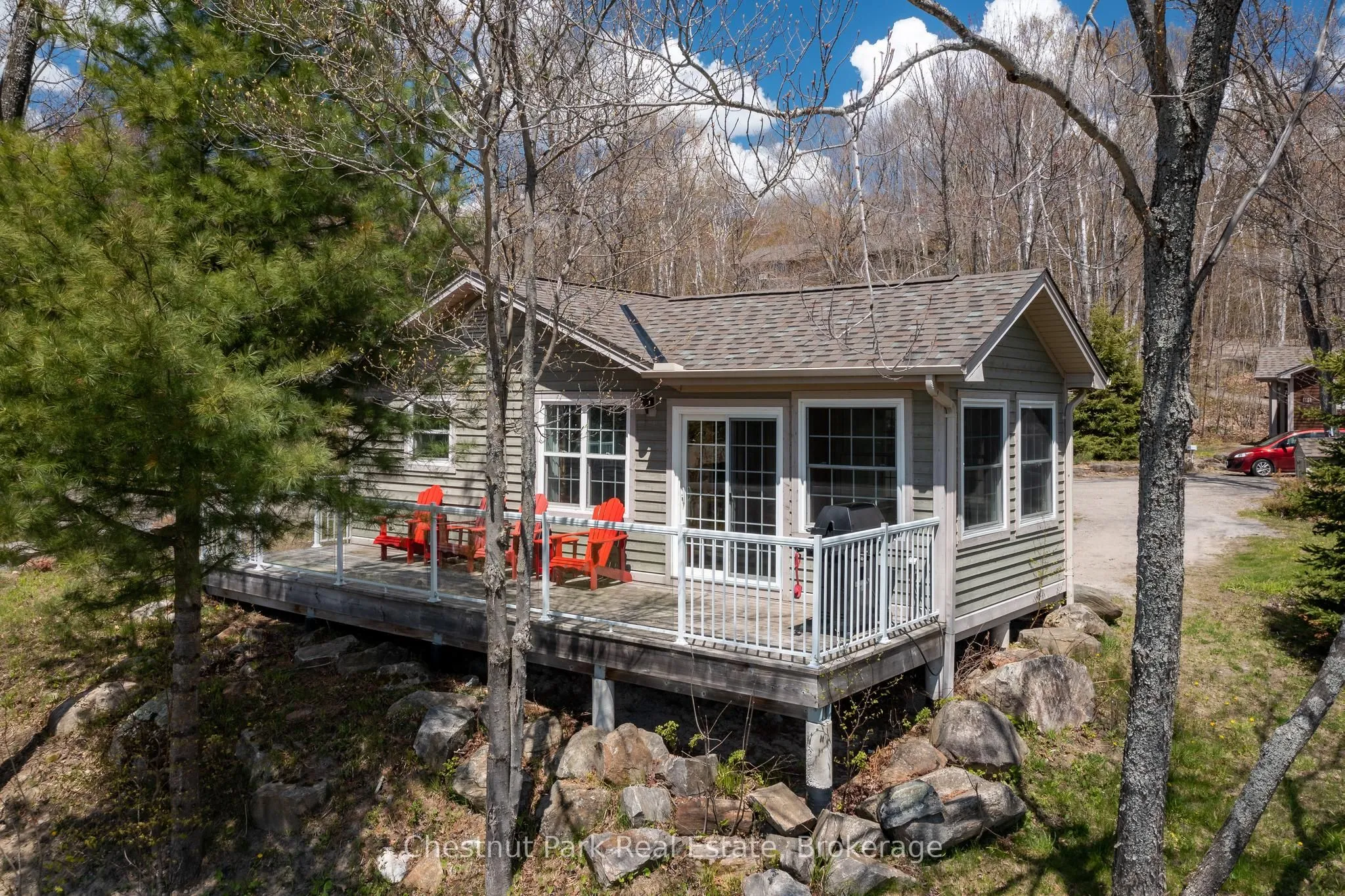 Link Property For Sale | X12768528