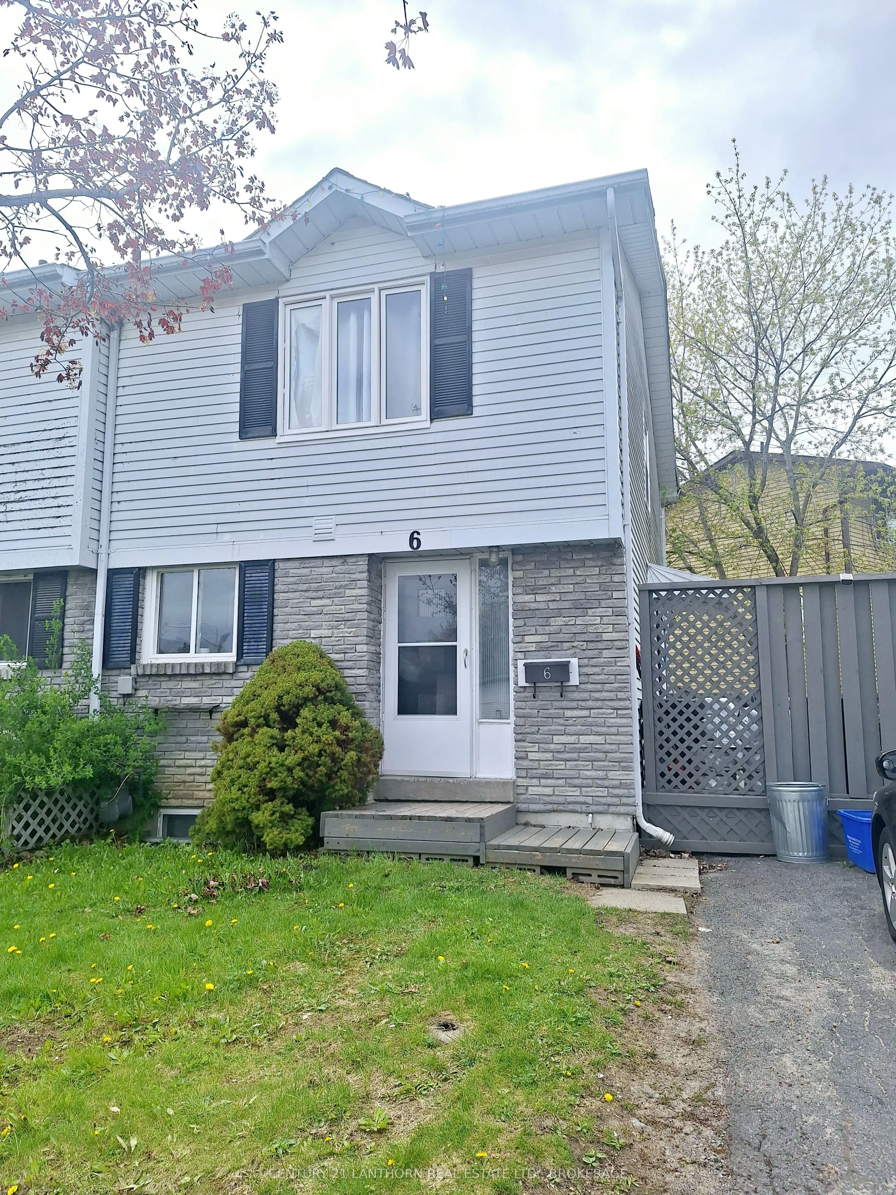 Semi-Detached Home For Sale | X12768992