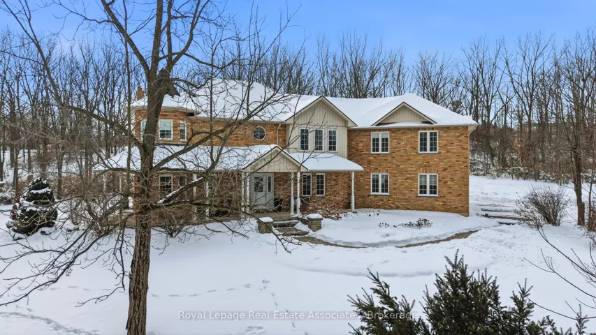 86  Ridge E Road, Grimsby, ON L3M 4E7