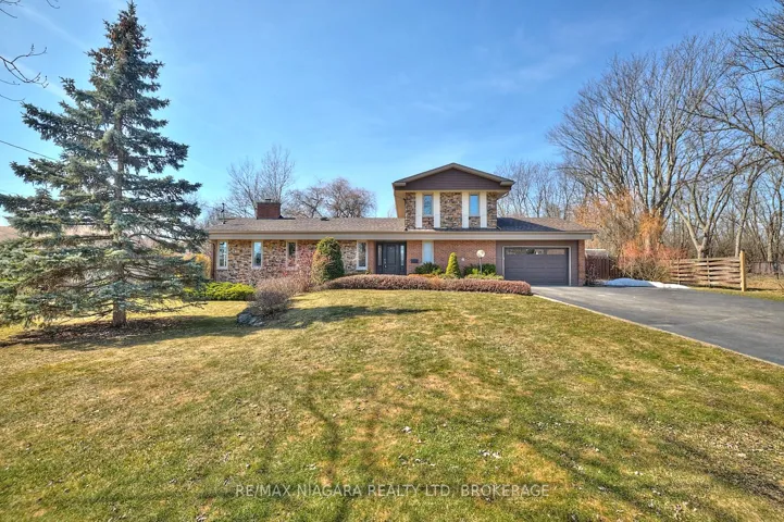 1121 Pettit Rd