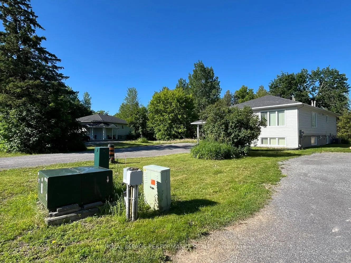 Multiplex For Sale | X12811134