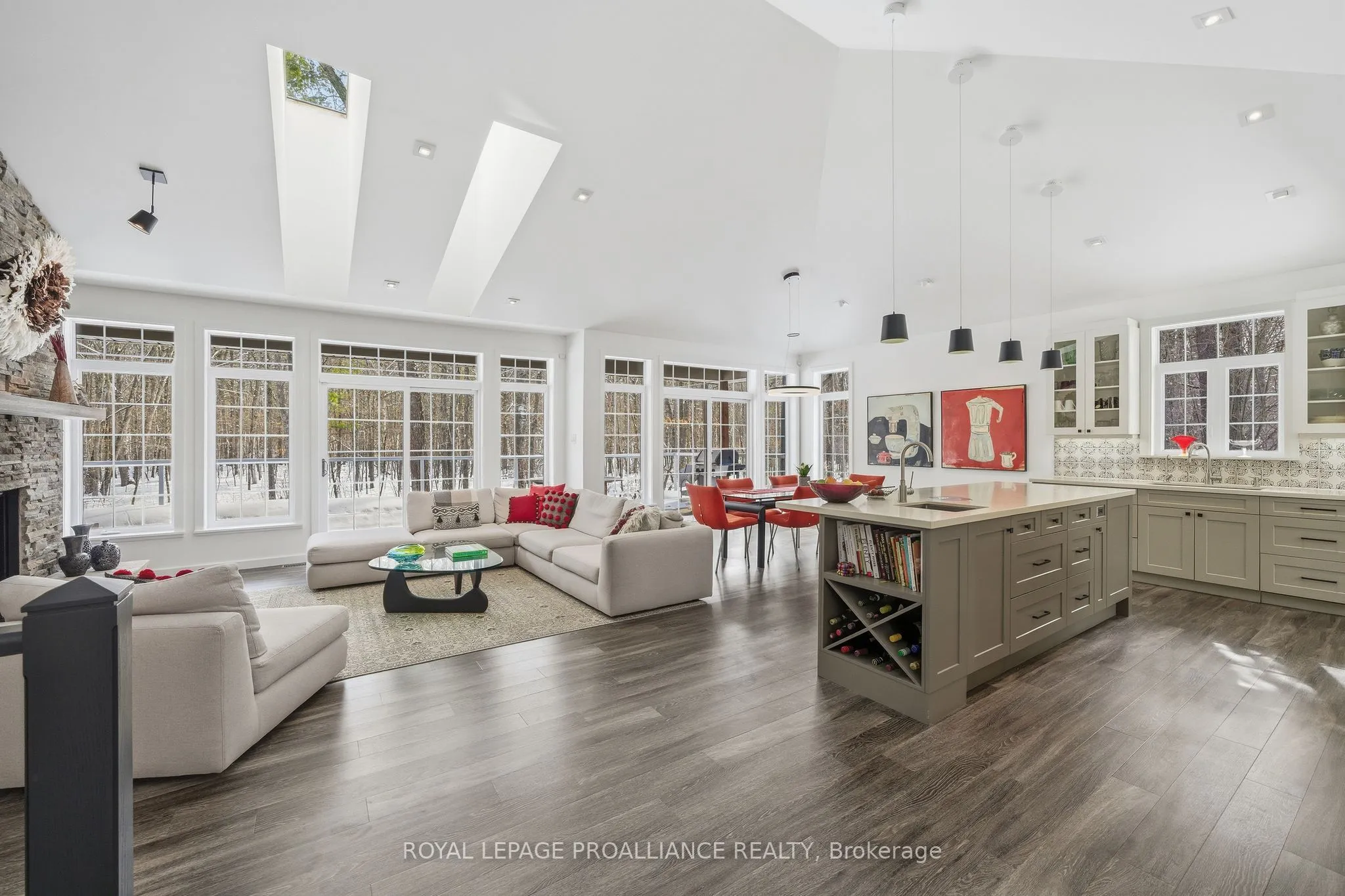 Detached Home For Sale | X12821344